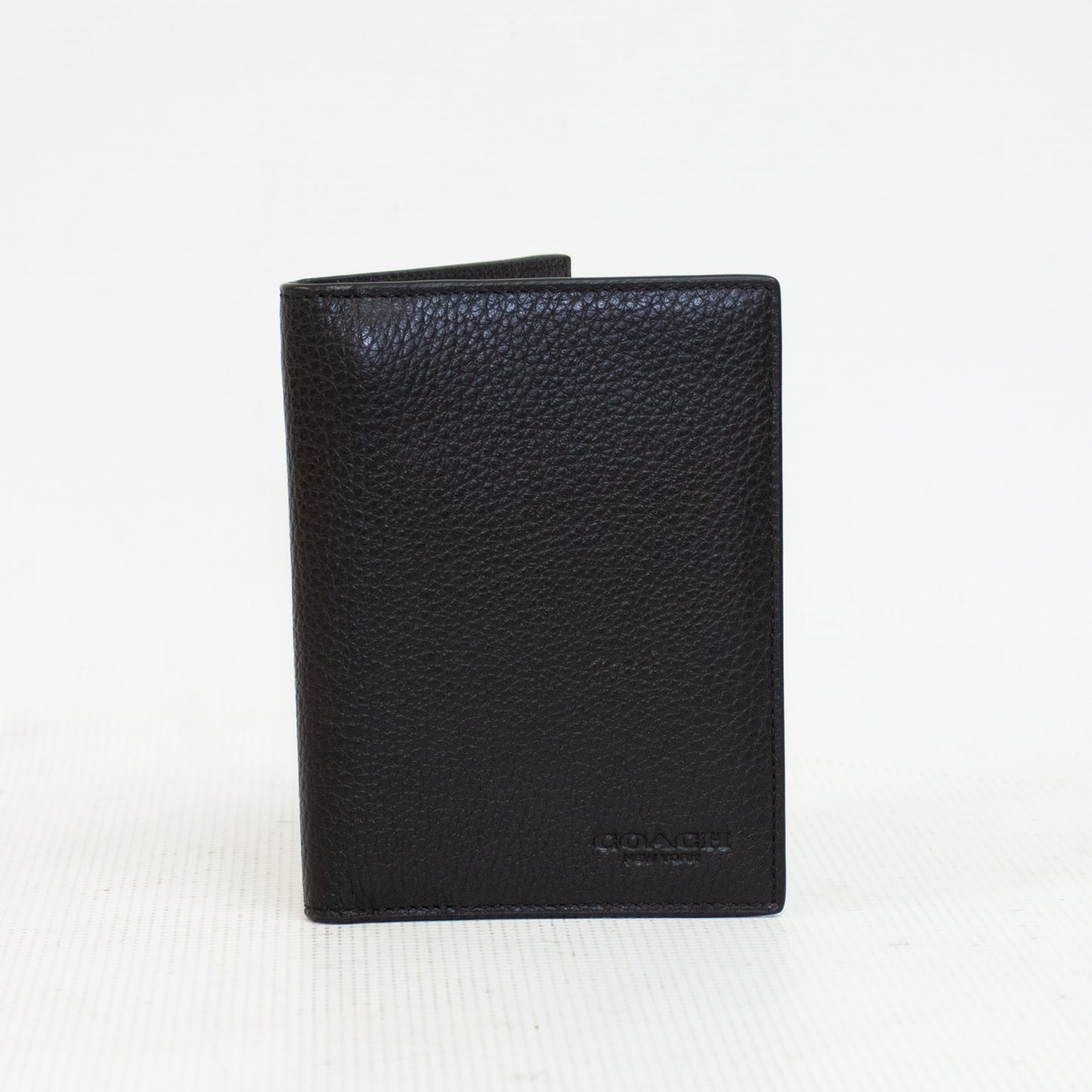 Coach CU131 Black Passport Card Case