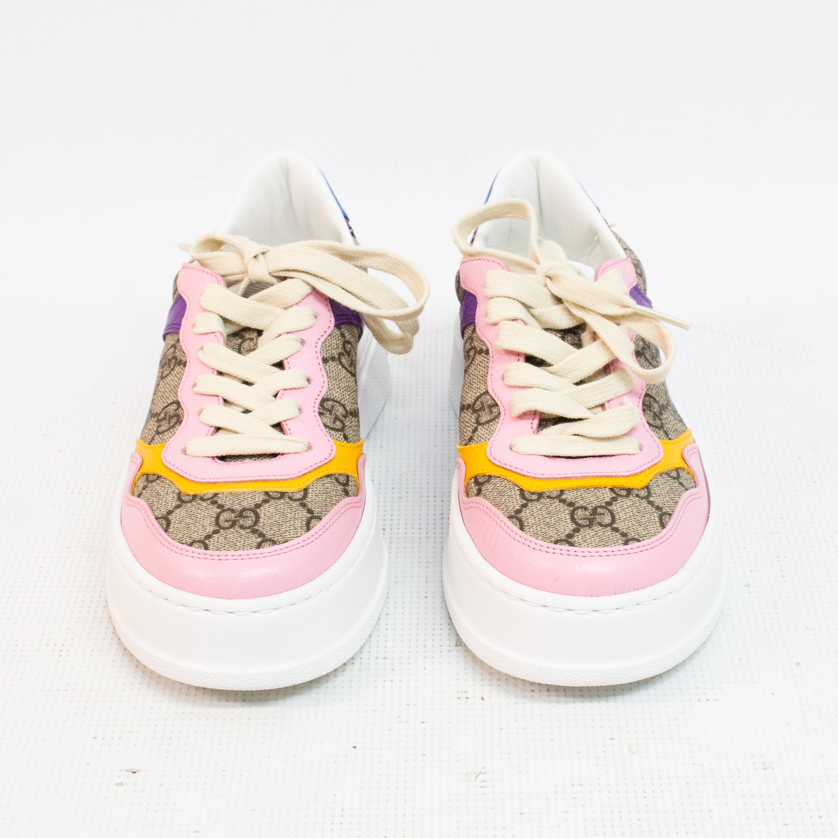 Gucci T.GG Supreme Womens Sneakers - Size 35