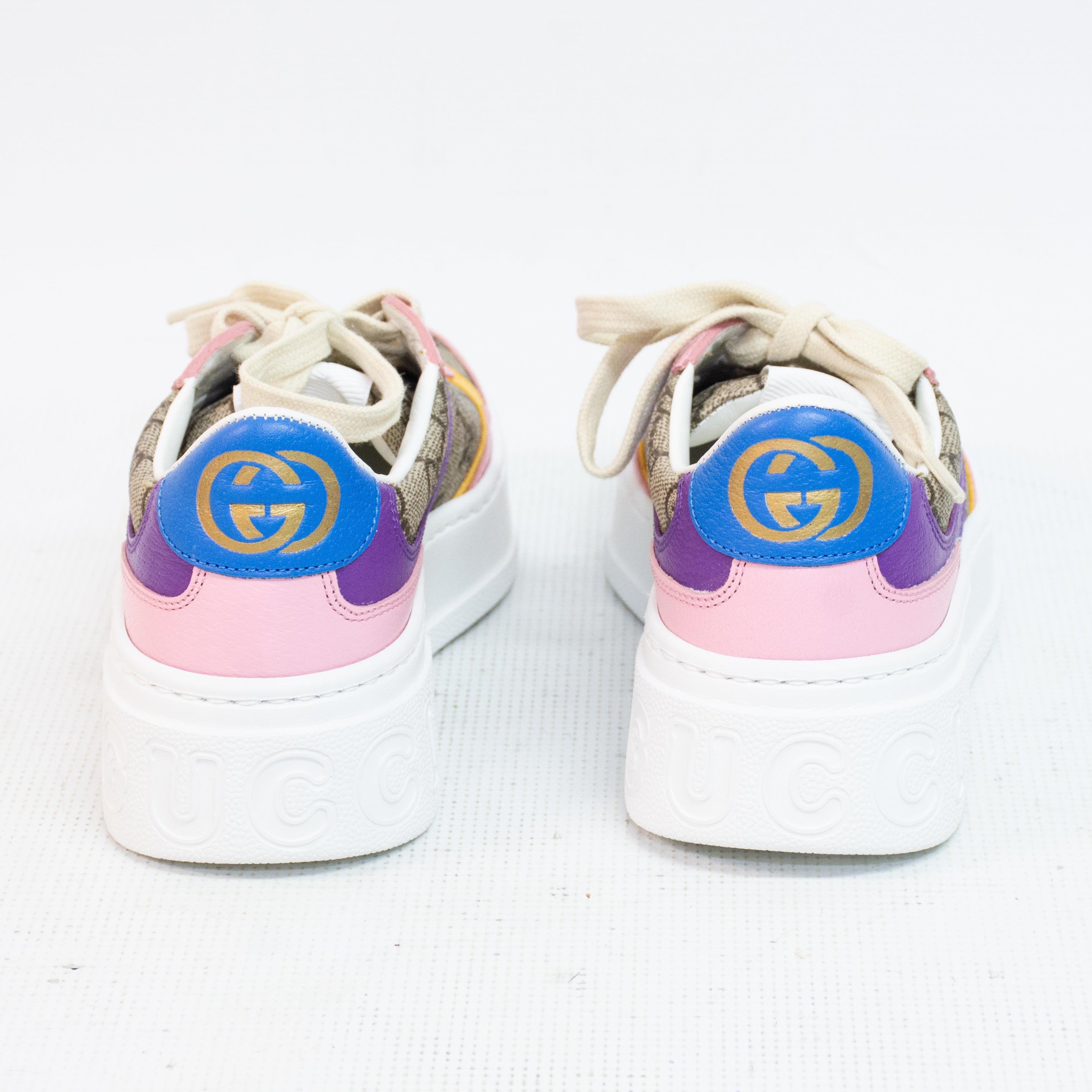Gucci T.GG Supreme Womens Sneakers - Size 35