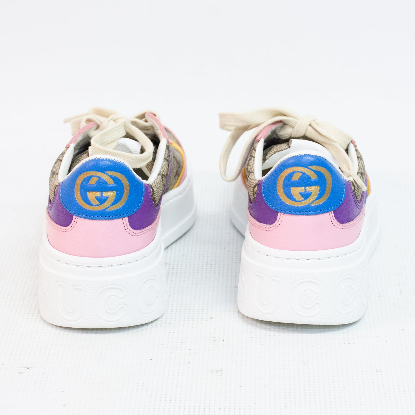 Gucci T.GG Supreme Womens Sneakers - Size 35