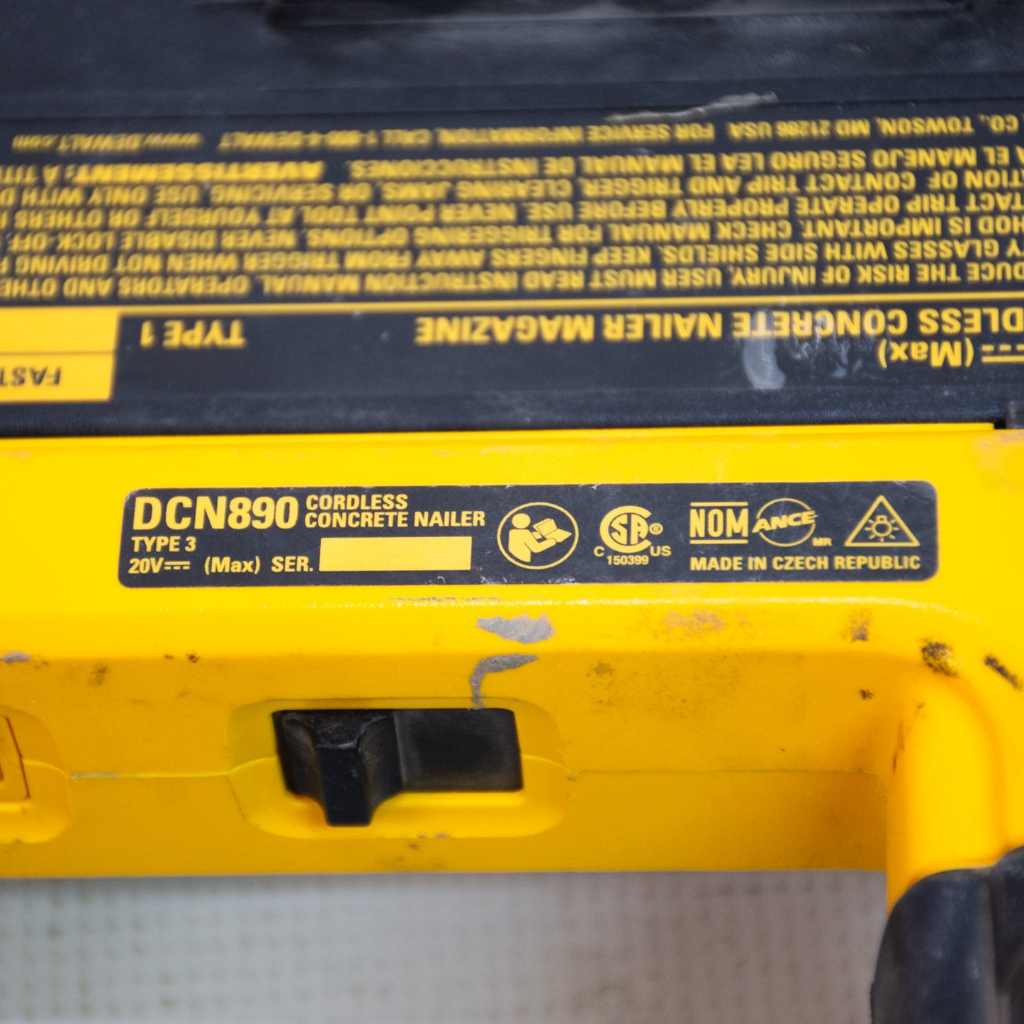 DEWALT DCN890 20V Max XR Brushless Cordless Concrete Nailer