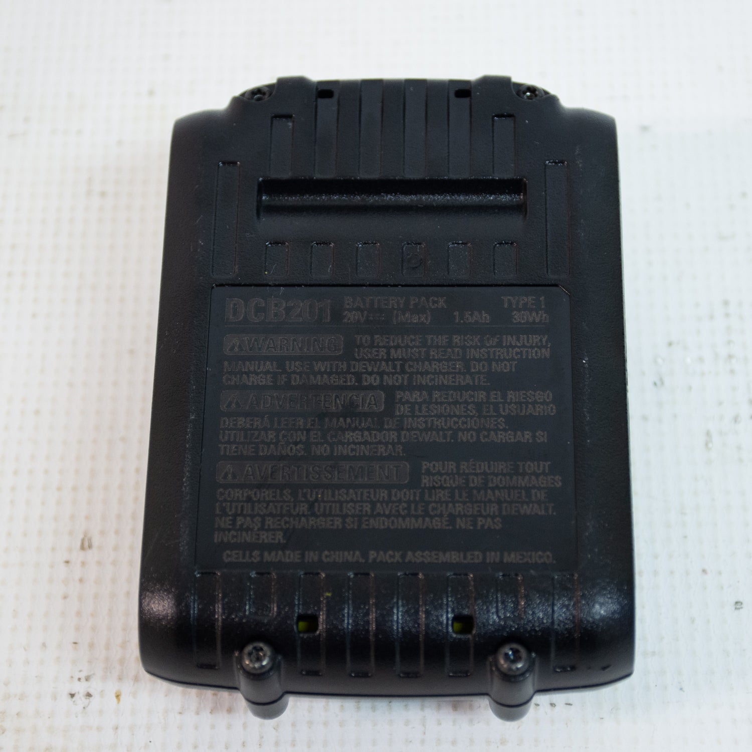 DEWALT DCB201 20V 1.5Ah Battery