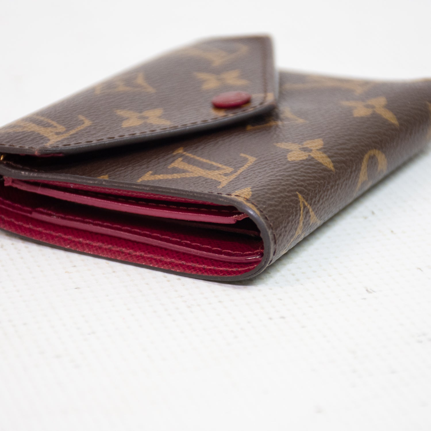 Louis Vuitton Victorine Monogram Wallet - M62472