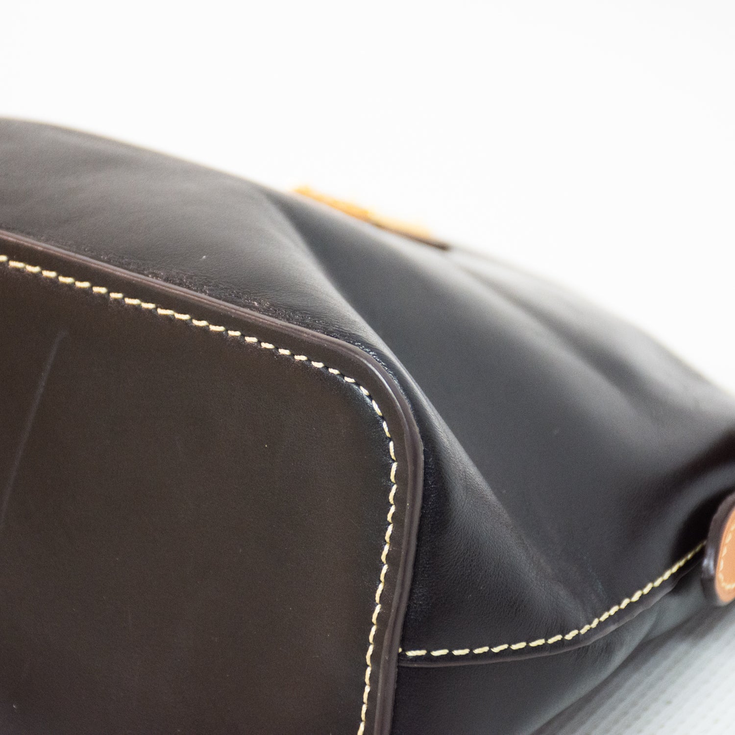 Dooney & Bourke Dome Black Leather Cross Body Bag