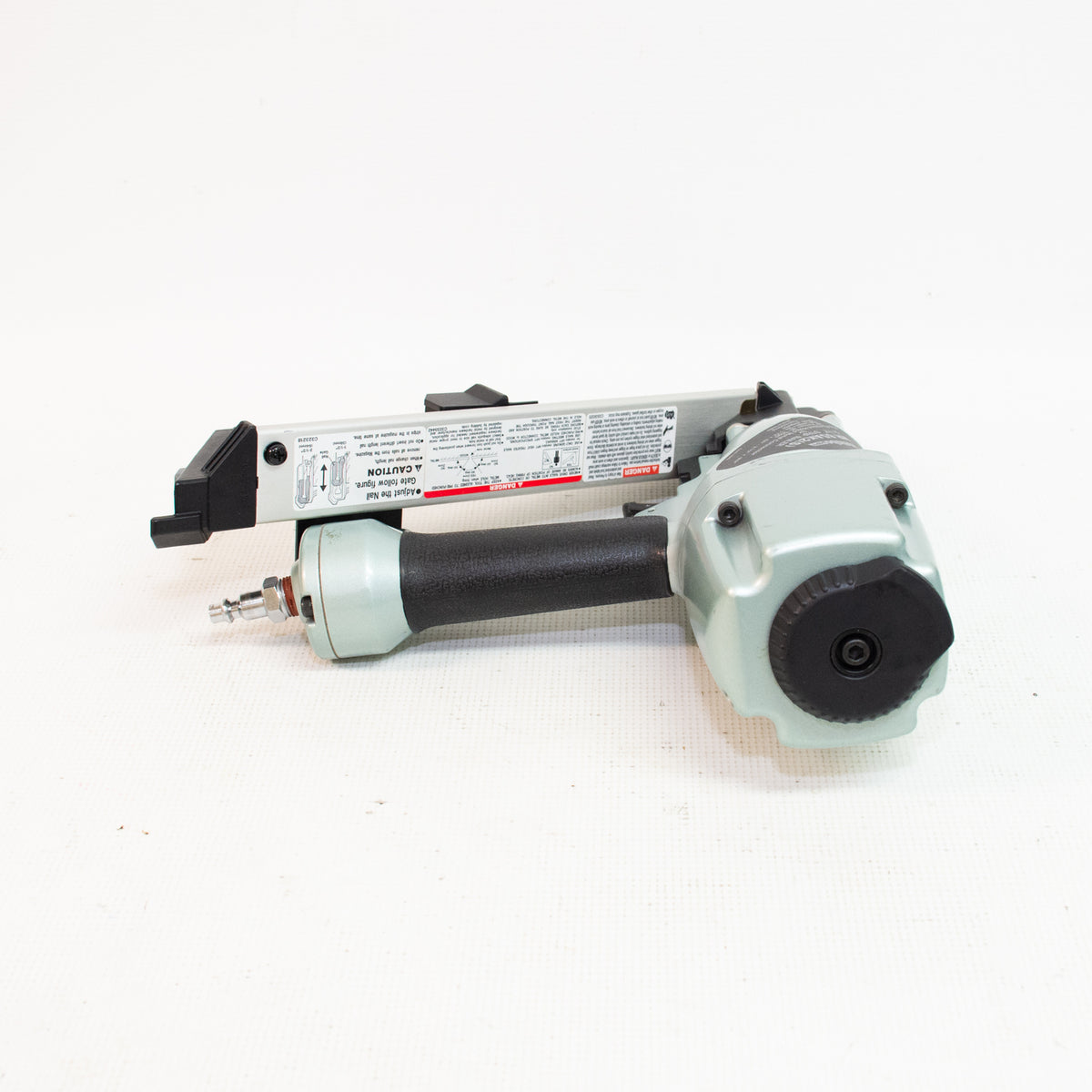 Metabo HPT NR 65AK2(S) 1-1/2 & 2-1/2" Pneumatic Short Magazine Strip Nailer