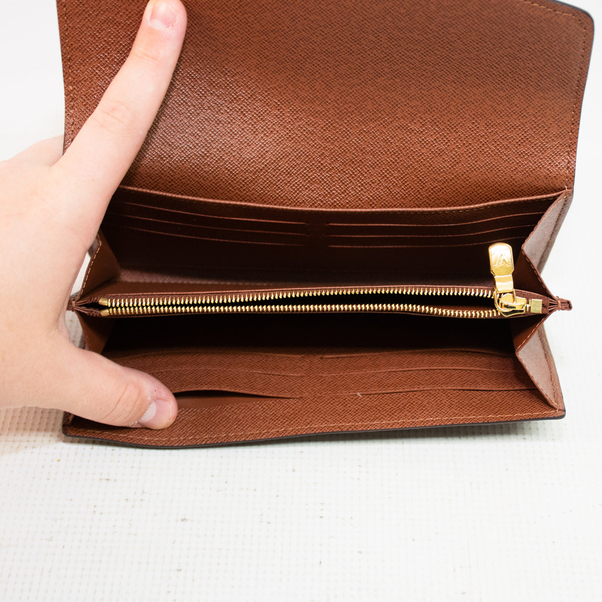 Louis Vuitton Portefeuille Sarah Monogram Wallet - M60531