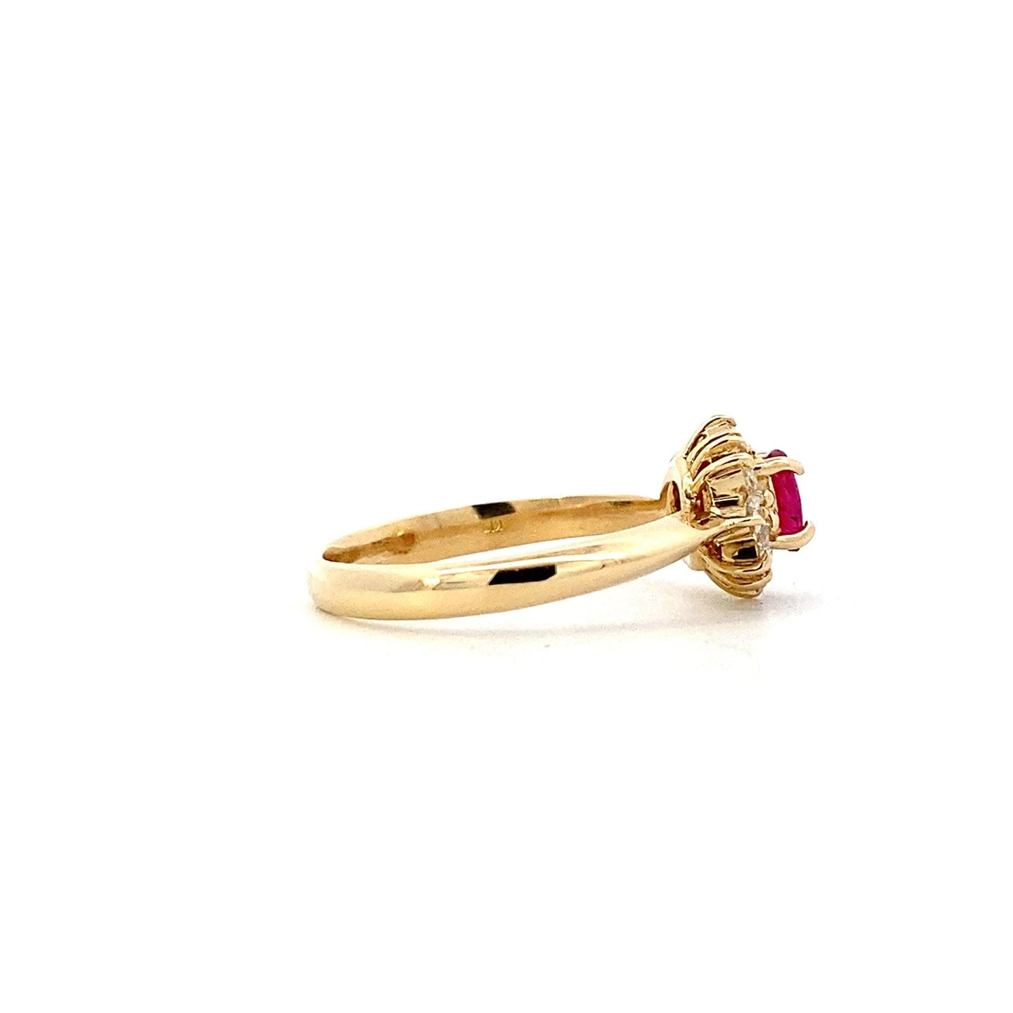 18K Yellow Gold Ruby & Diamond Women's Ring - 0.28ct