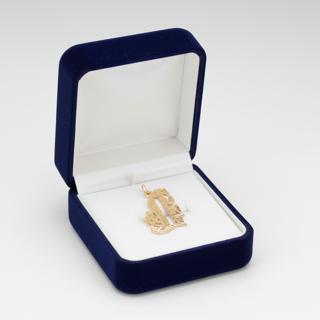 14K Yellow Gold "1# Aunt" Pendant
