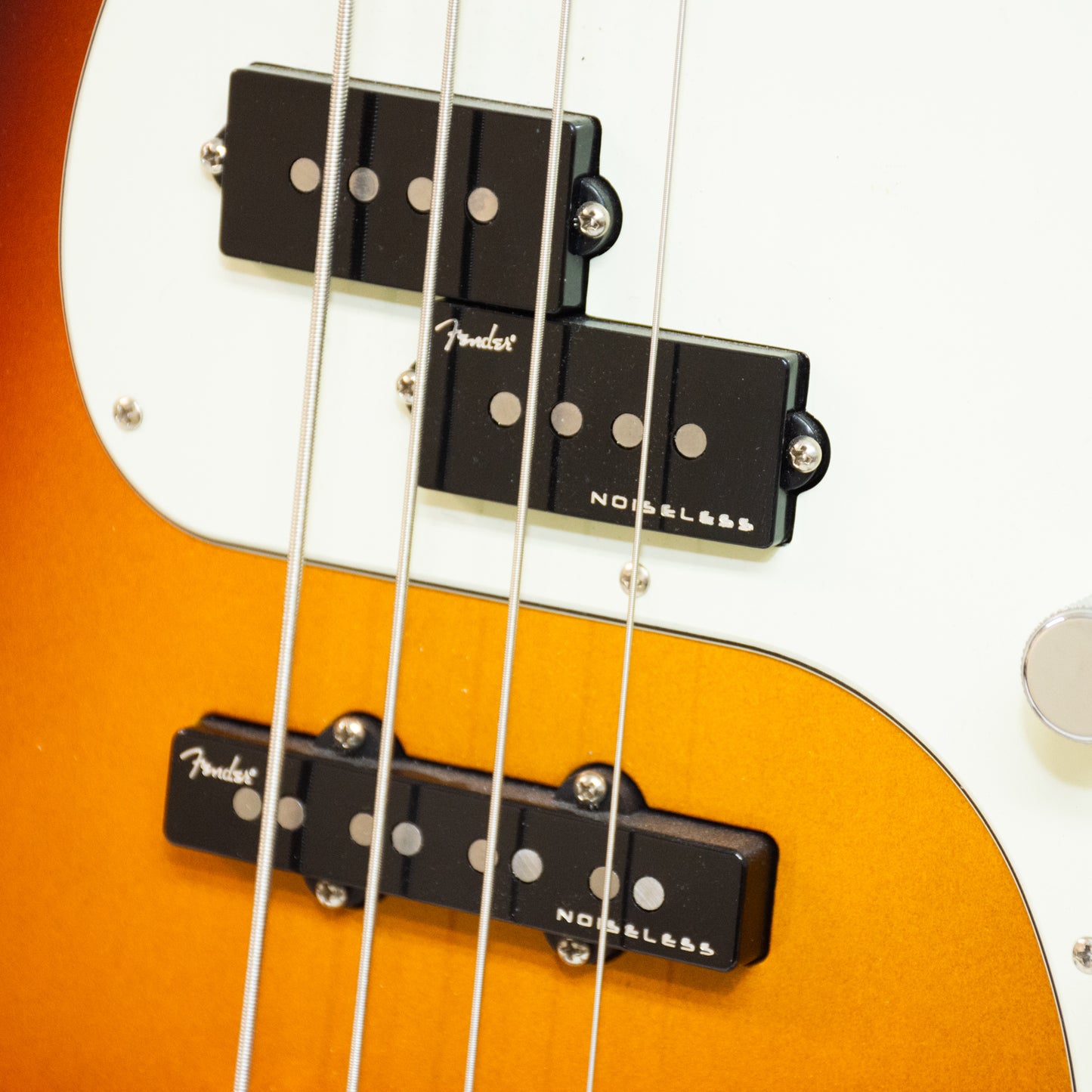 Fender American Ultra P-Bass Sunburst Bass Guitar - 2019