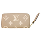 Louis Vuitton M69794 Giant Zippy Cream Wallet