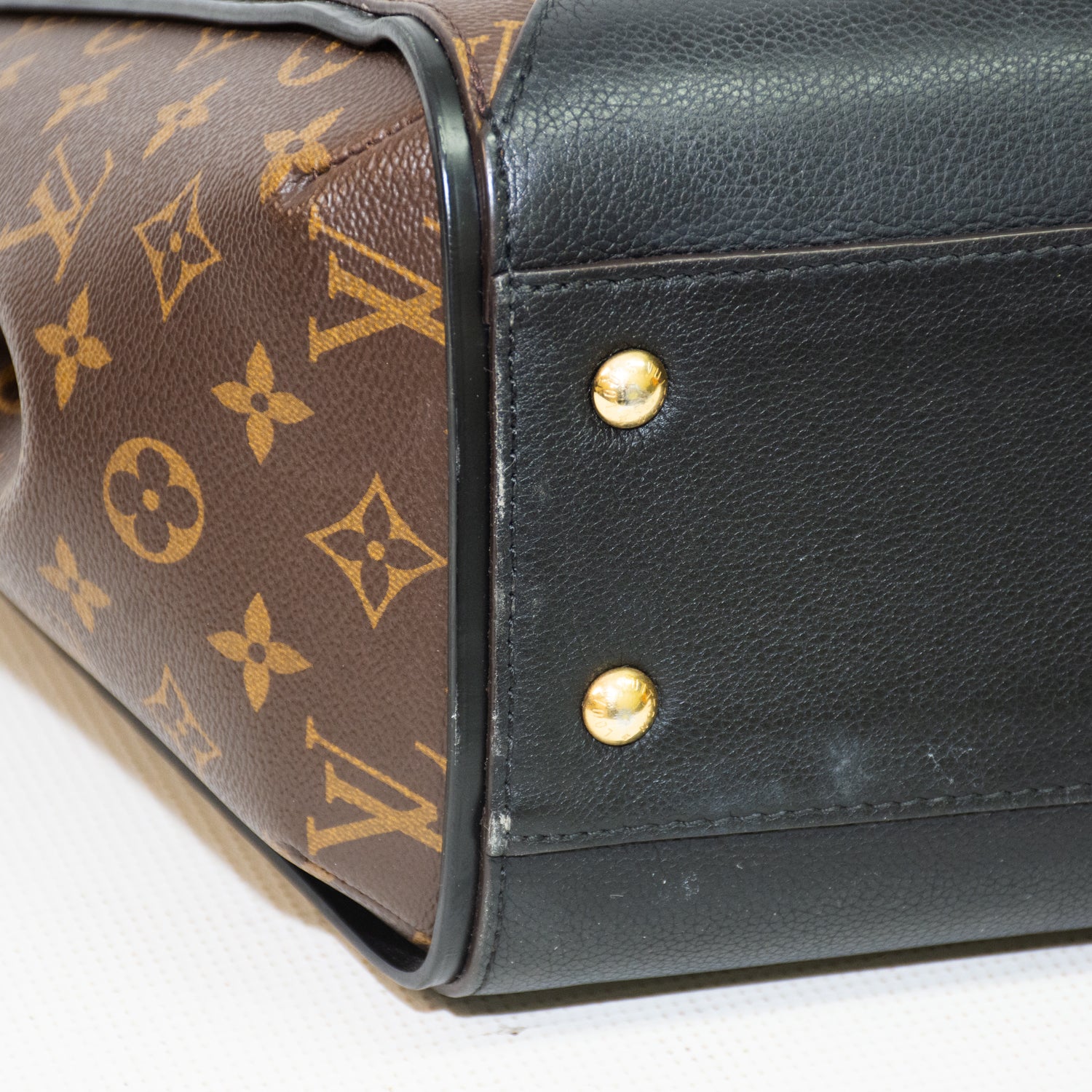 Louis Vuitton Kimono MM Brown/Black Canvas Purse