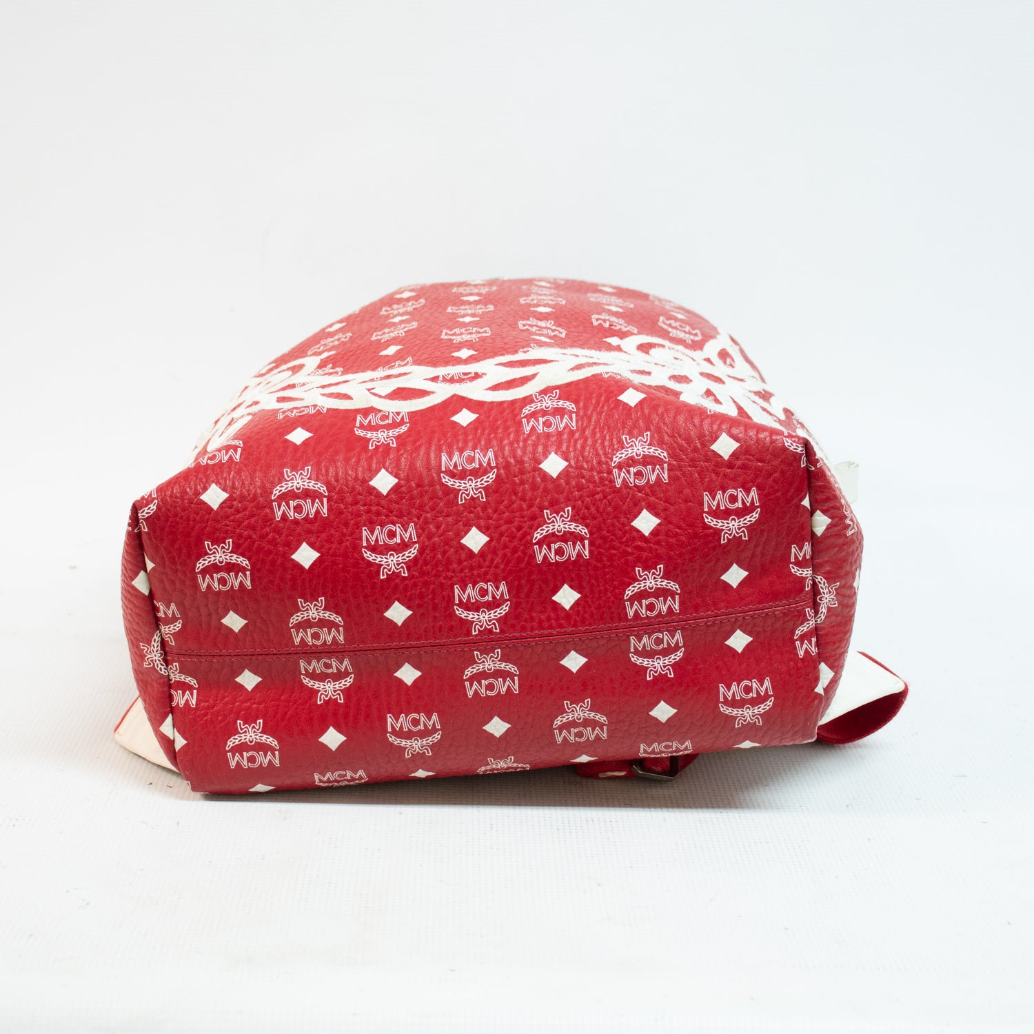 MCM Red Dietrich Laurel Backpack - 90431