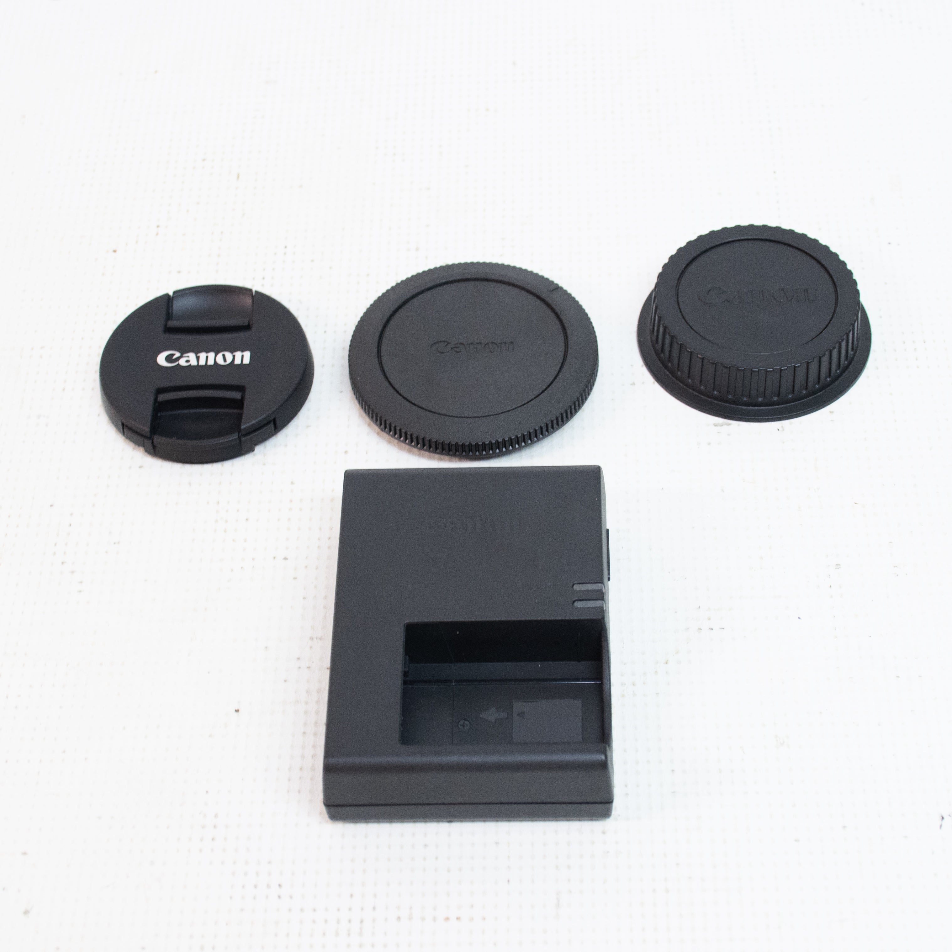 Canon EOS R50V VLog Camera Bundle