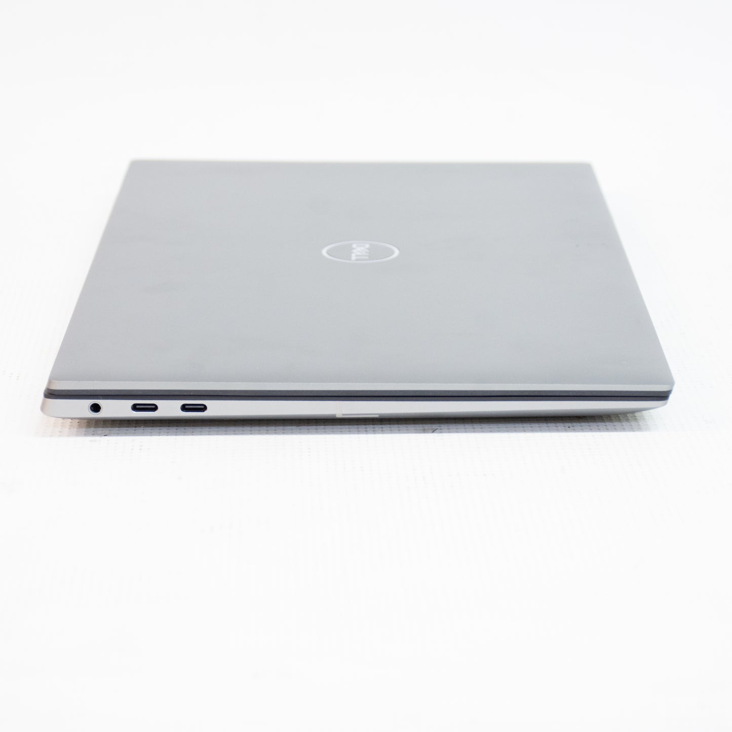 Dell Precision 5490 Laptop - Intel Ultra 7 - 64 GB Ram - 512 GB SSD
