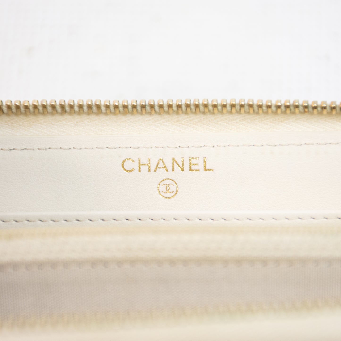 Chanel Mademoiselle White Long Wallet