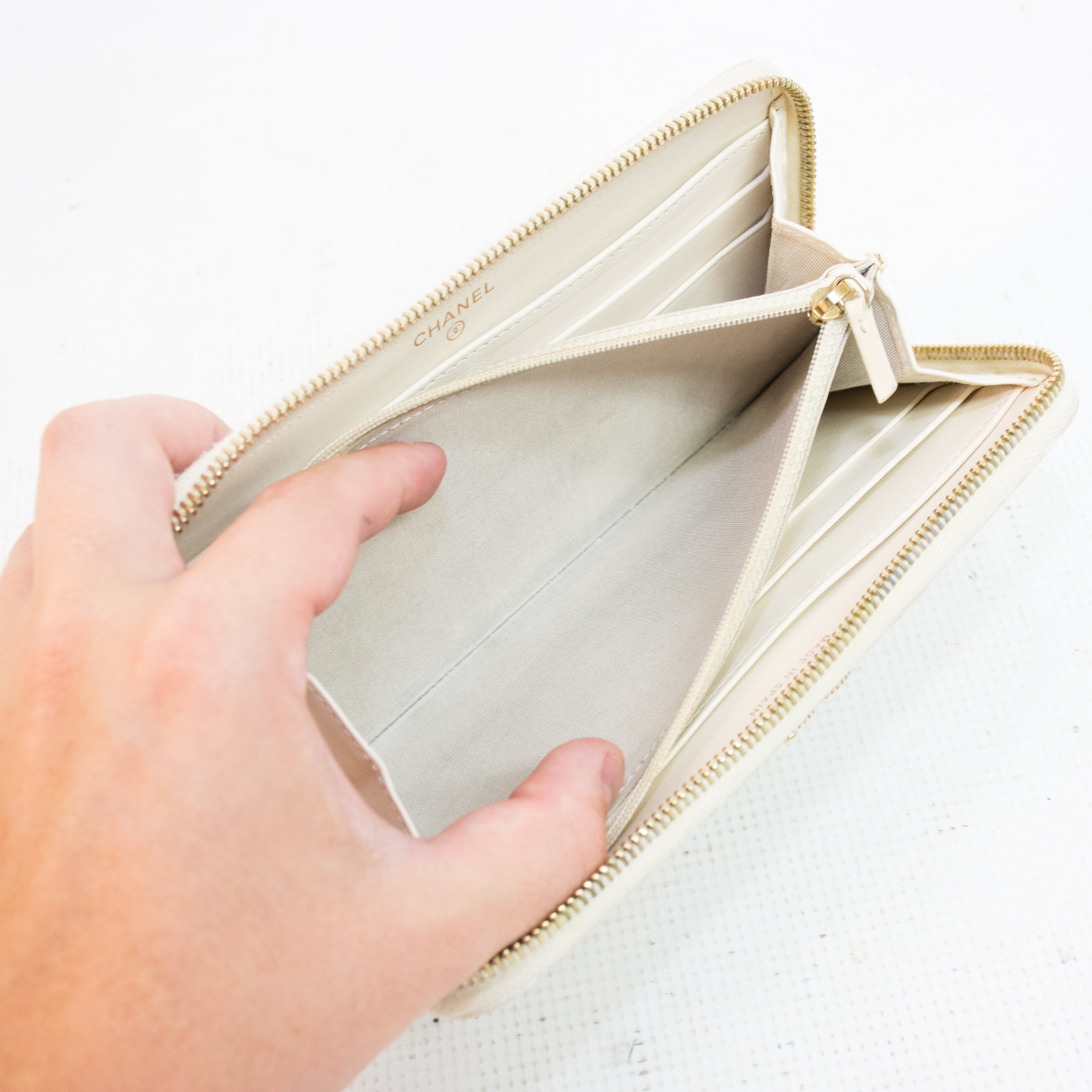 Chanel Mademoiselle White Long Wallet