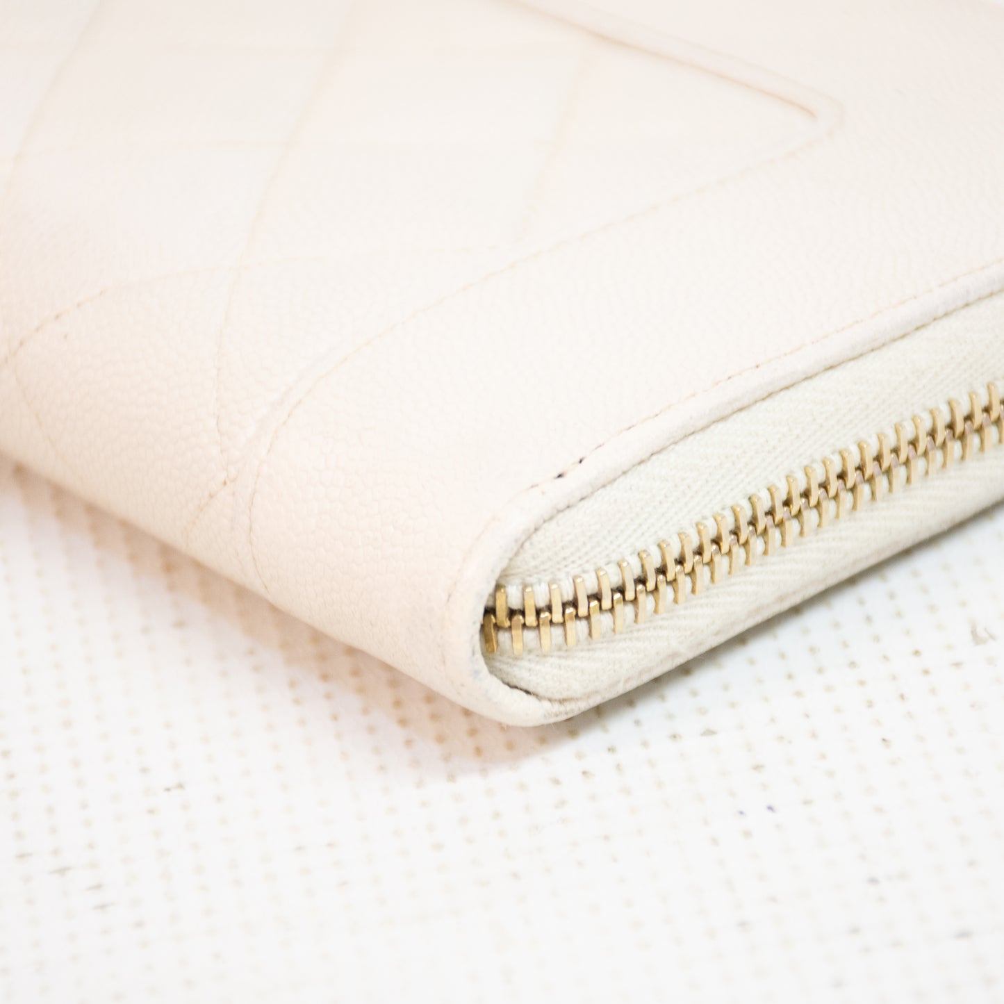 Chanel Mademoiselle White Long Wallet