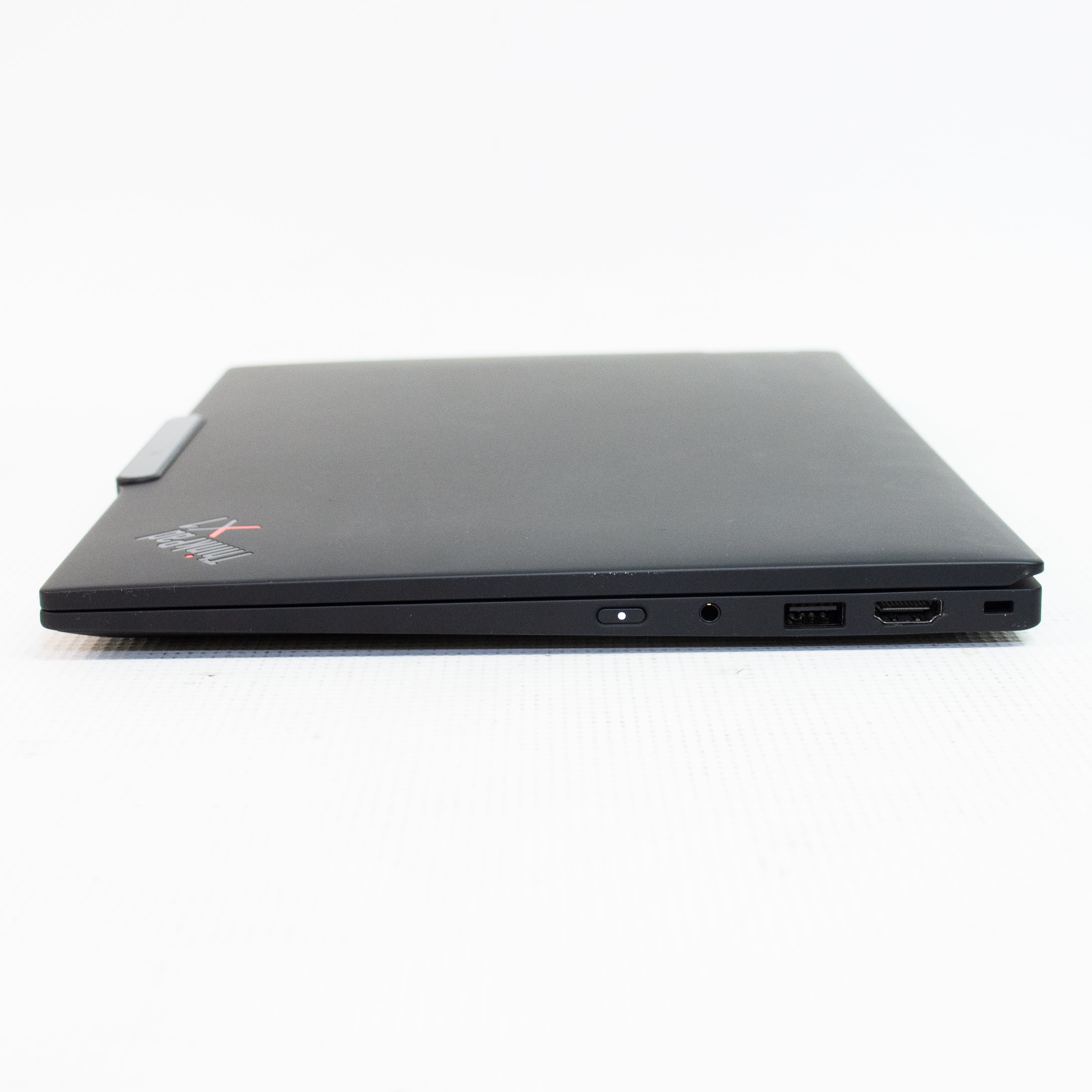 Lenovo Thinkpad X1 Carbon Gen12 - Intel Ultra 7 165U VPro - 32 GB Ram - 2 TB SSD