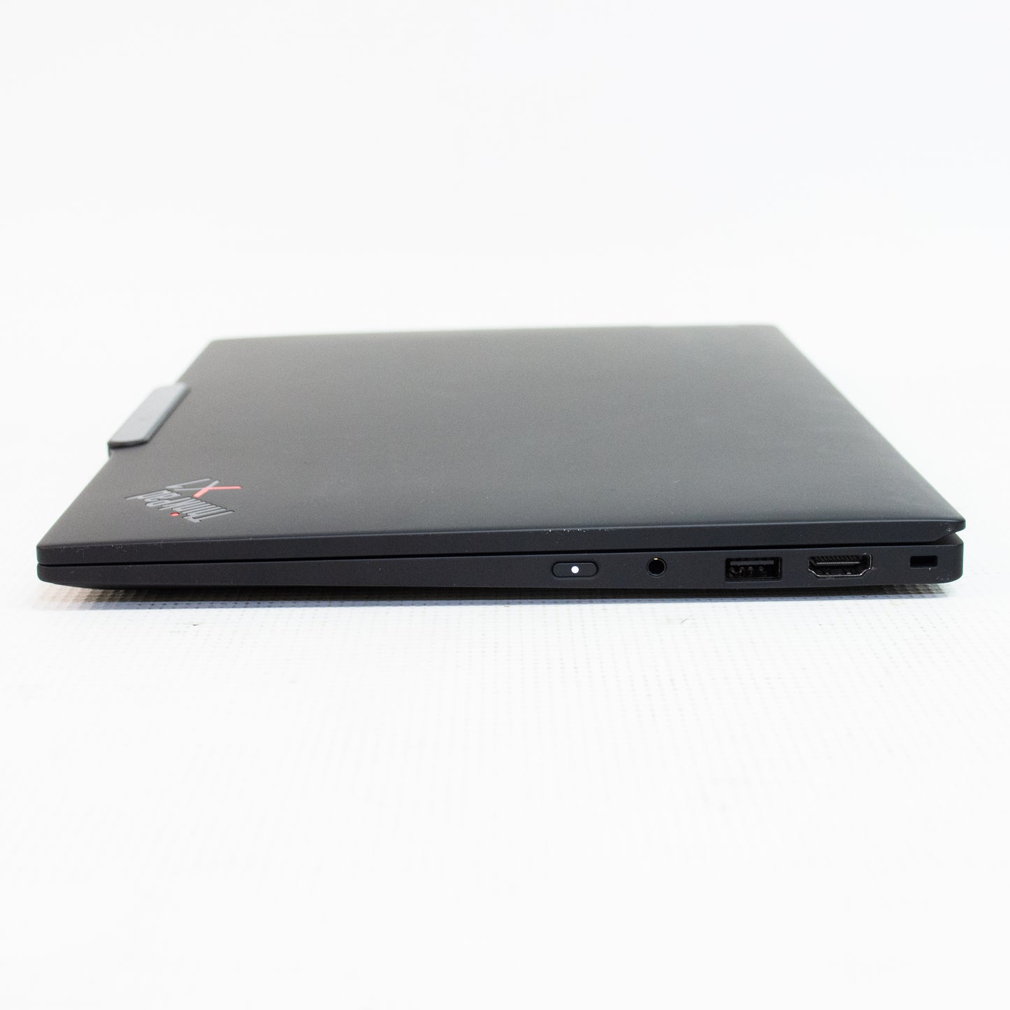 Lenovo Thinkpad X1 Carbon Gen12 - Intel Ultra 7 165U VPro - 32 GB Ram - 2 TB SSD