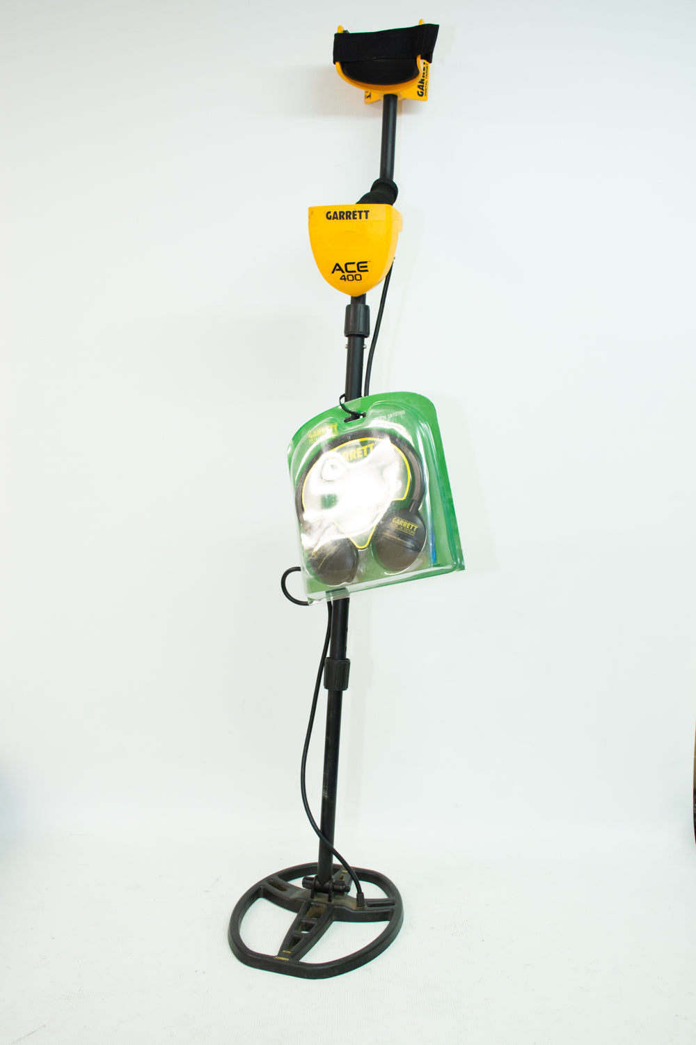Garrett ACE400 Yellow Metal Detector