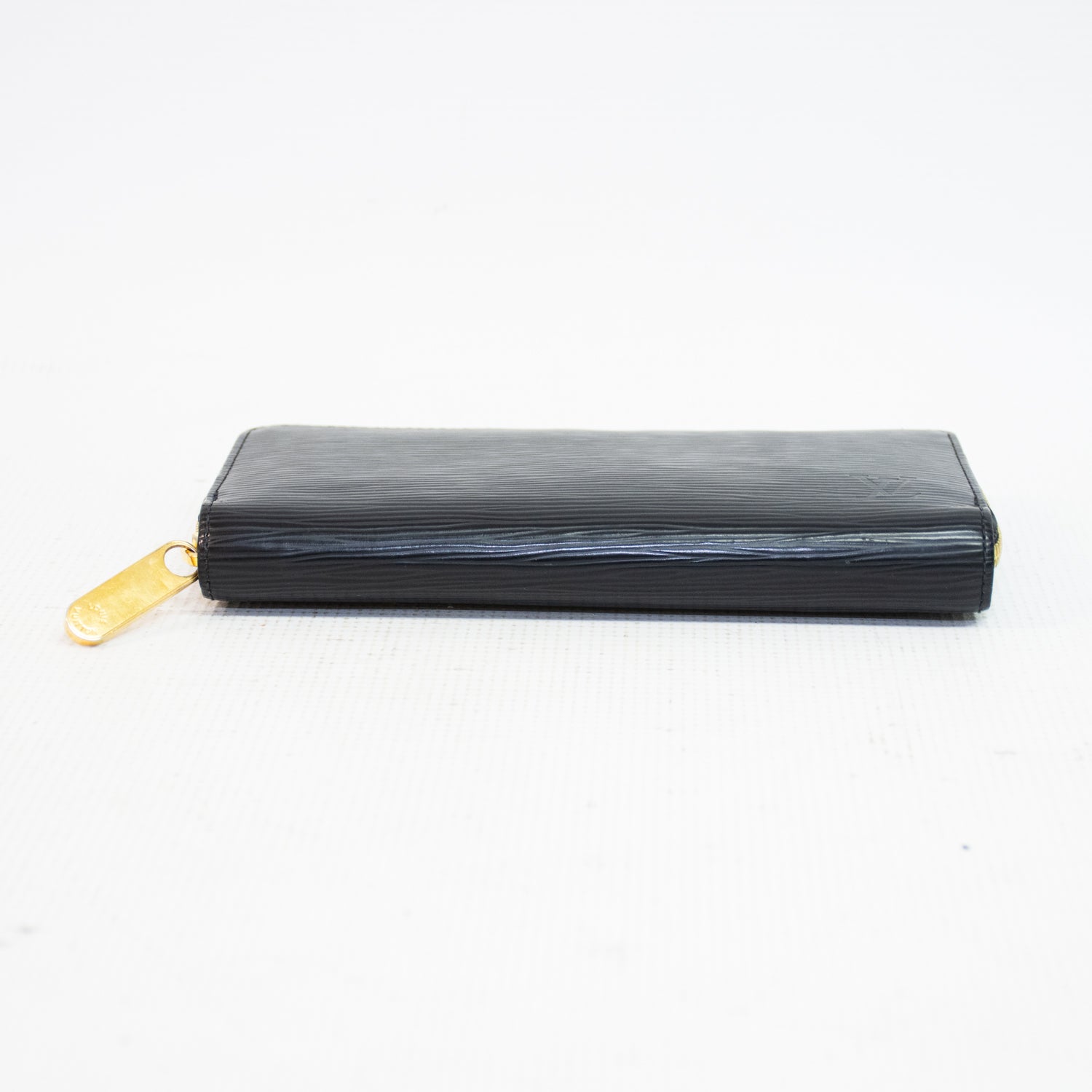 Louis Vuitton Black EPI Zippy Wallet - M61857