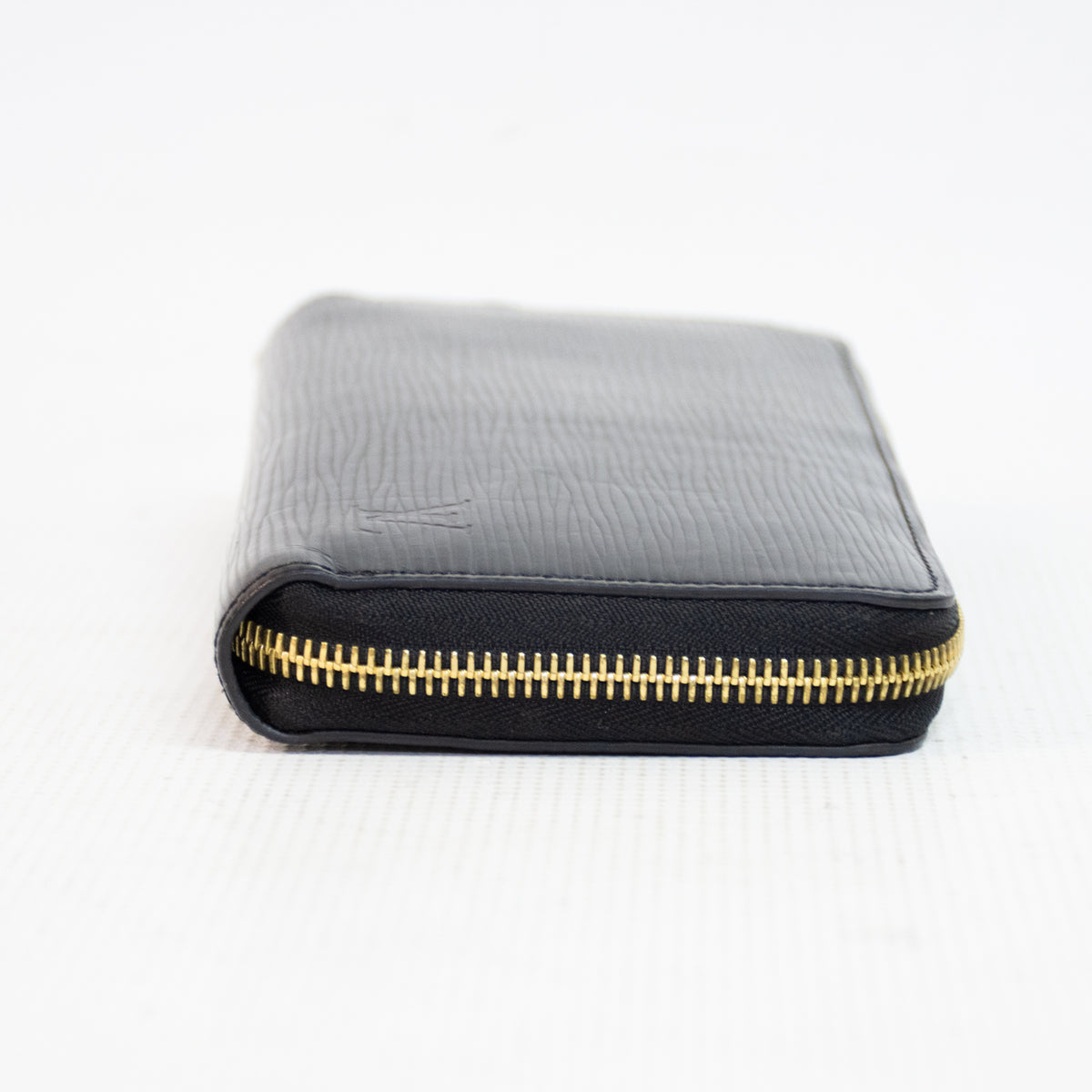 Louis Vuitton Black EPI Zippy Wallet - M61857