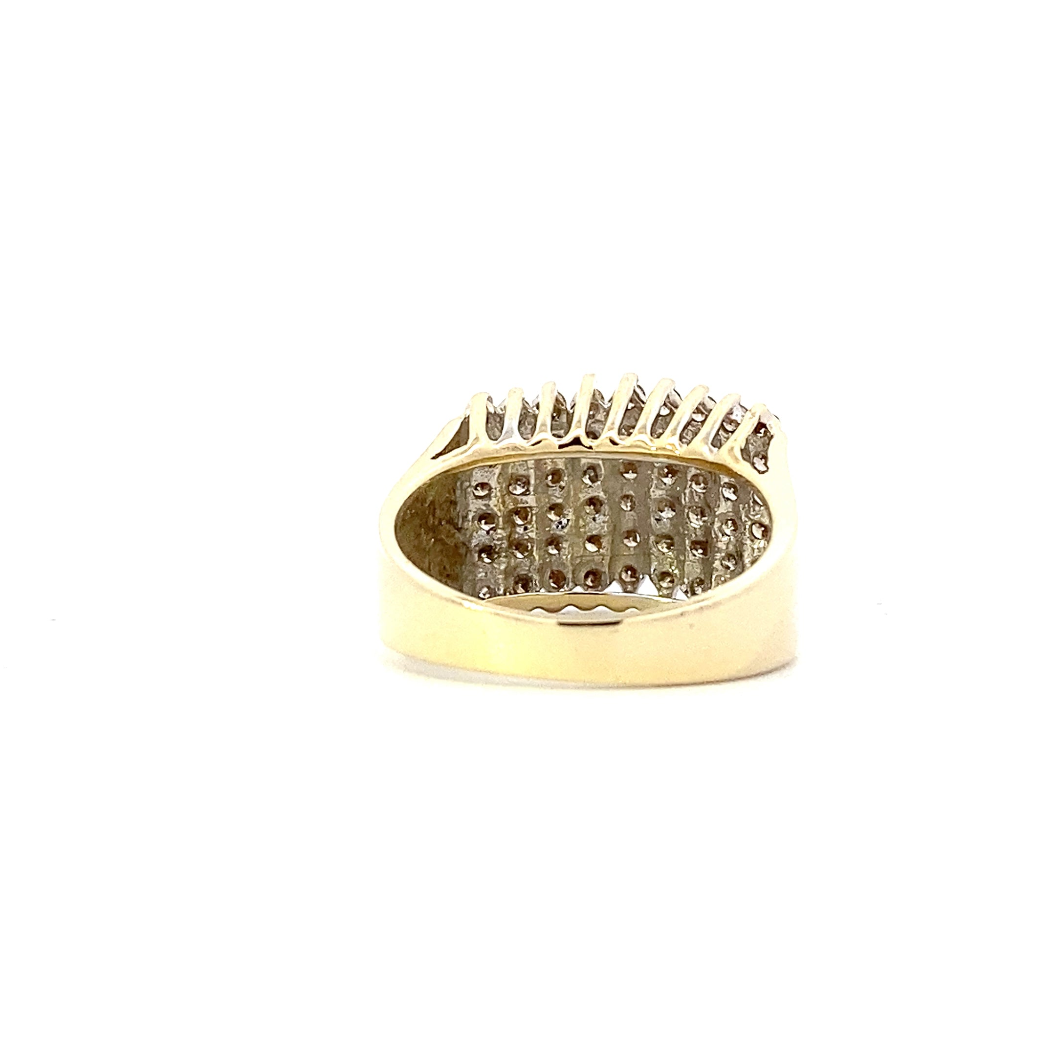 10K Yellow Gold Diamond Ring - 0.97ct