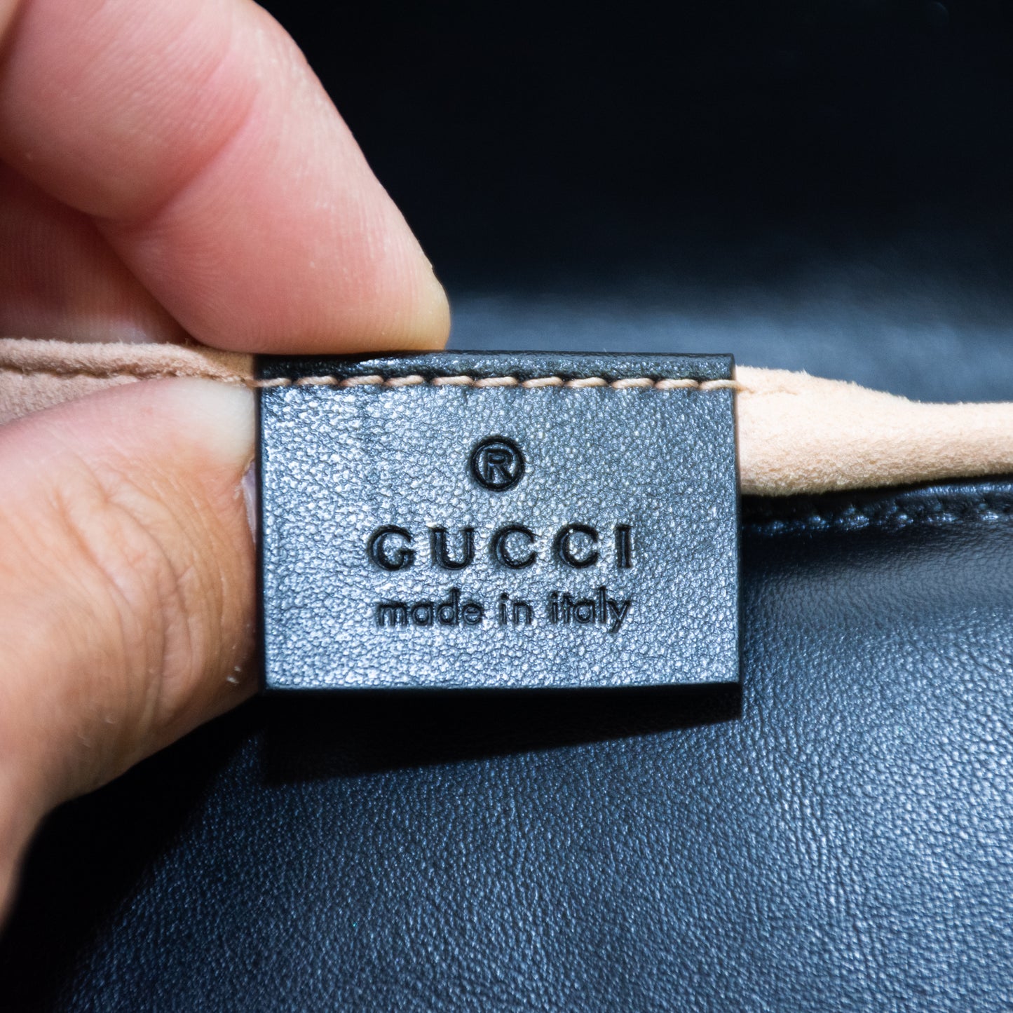 Gucci 446744 GG Marmont Small Leather Shoulder Bag