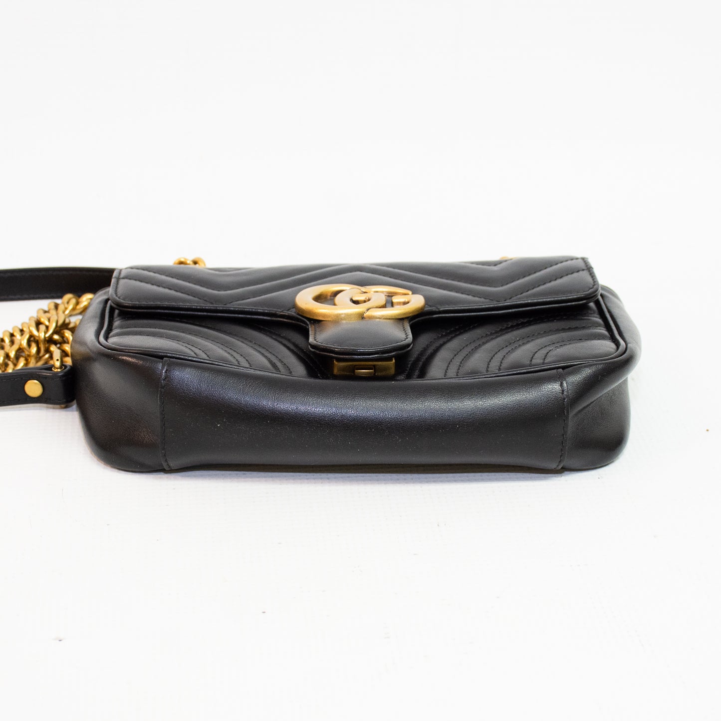 Gucci 446744 GG Marmont Small Leather Shoulder Bag