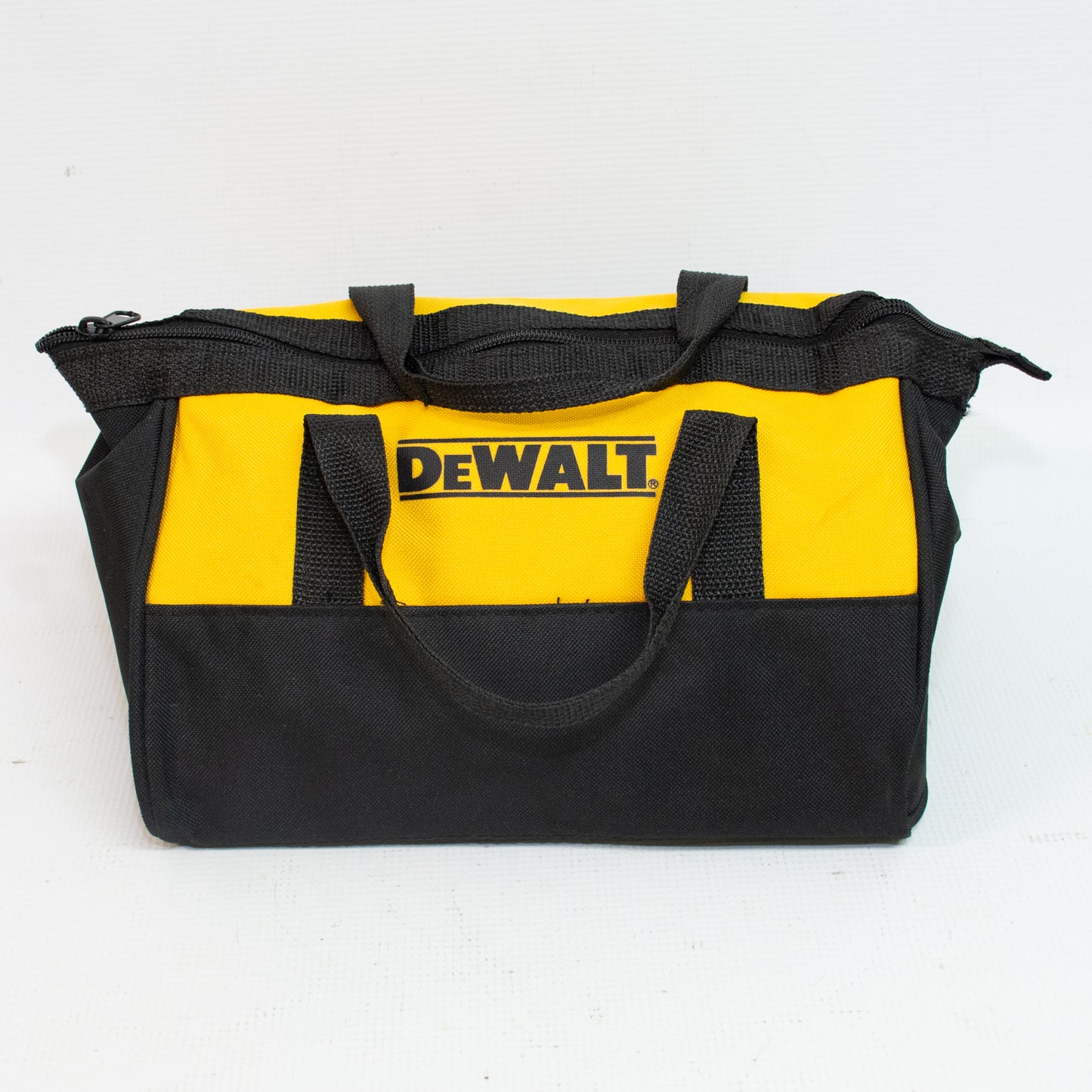 DEWALT DCF923 20V Cordless Brushless 3/8in Impact Wrench Kit