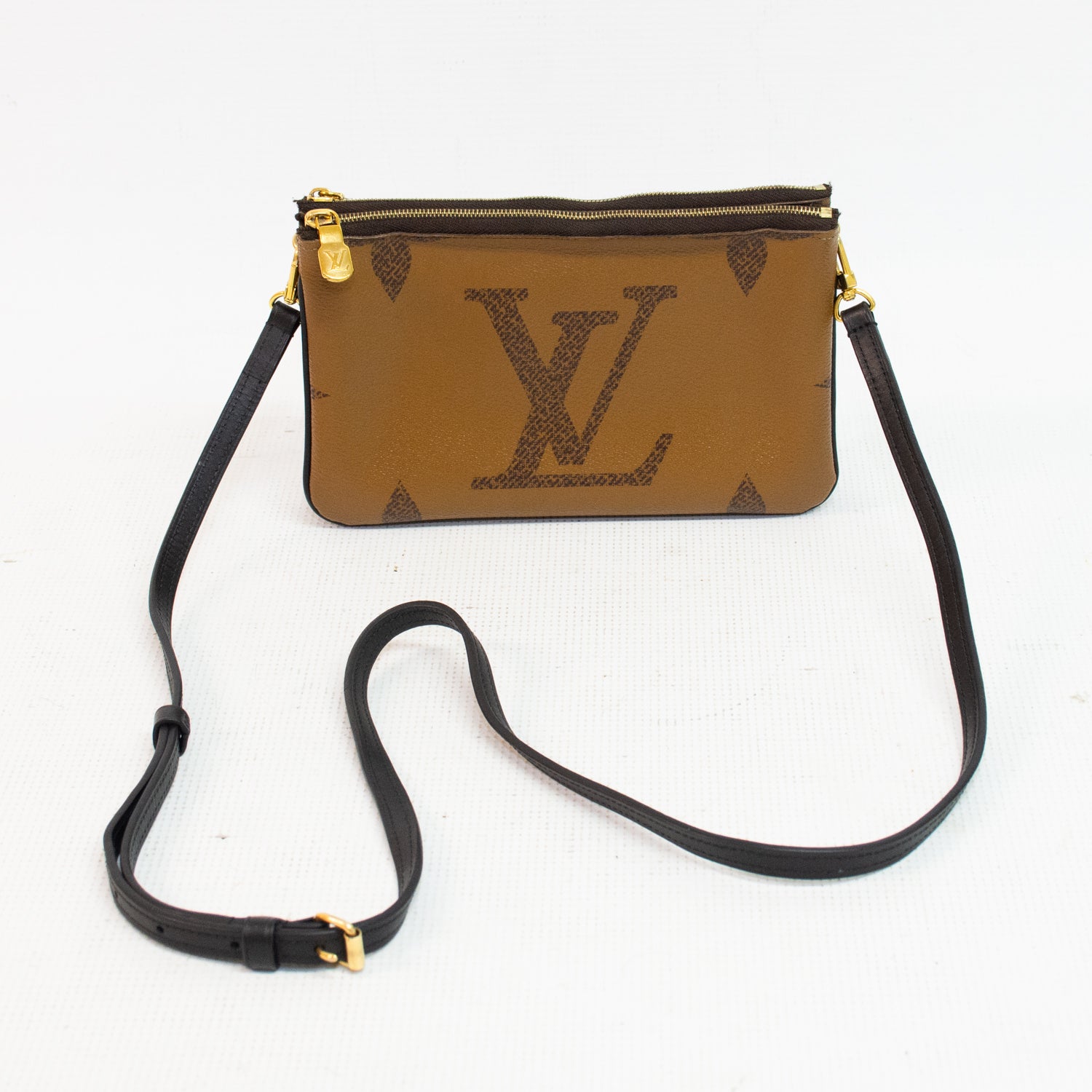Louis Vuitton M69203 Double Zipper Pochette Shoulder Bag