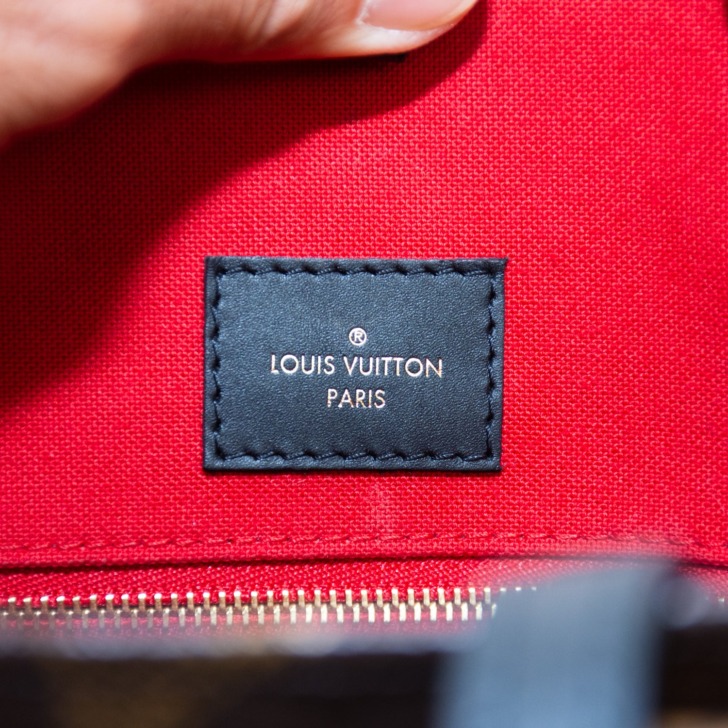 Louis Vuitton M45321 OnTheGo MM Monogram Handbag