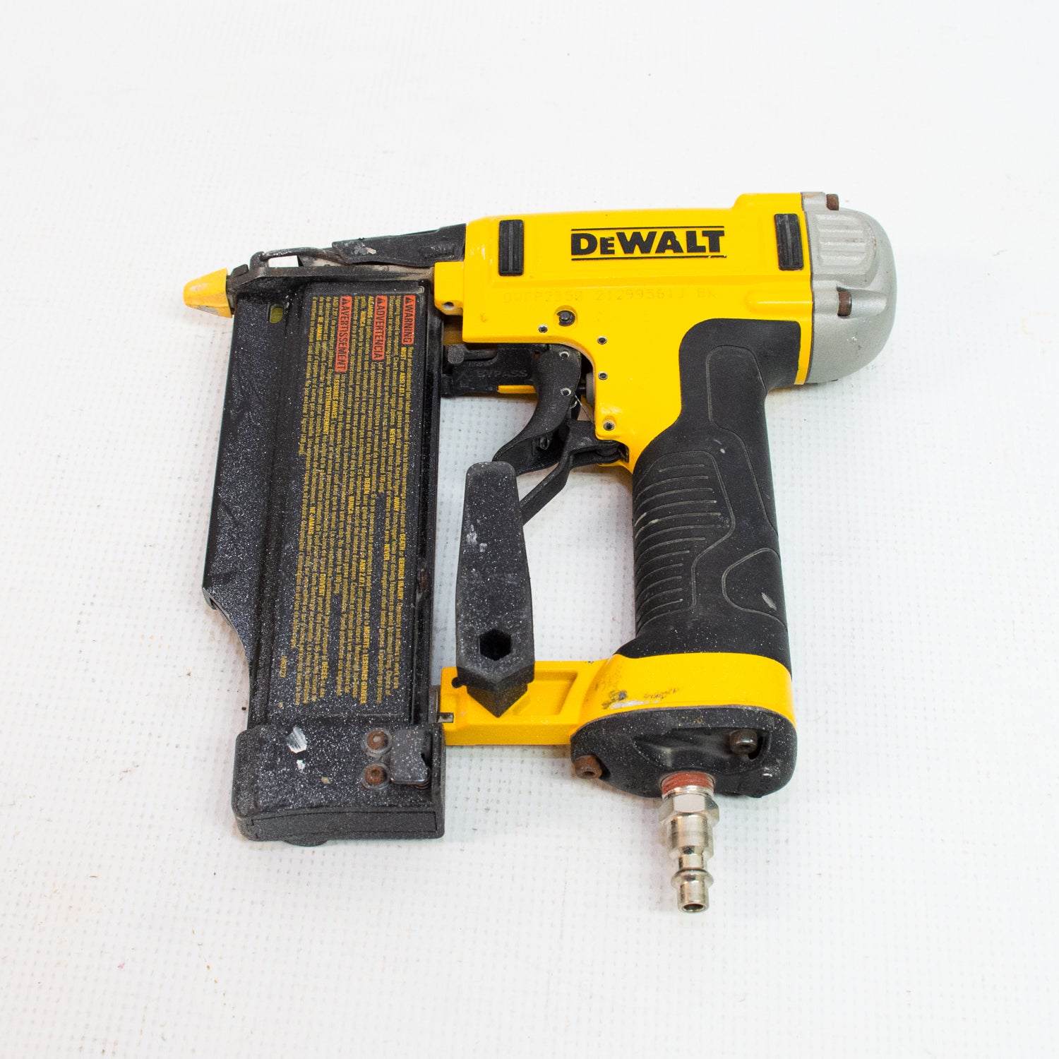 DEWALT DWFP2350 23 Gauge Pin Nailer