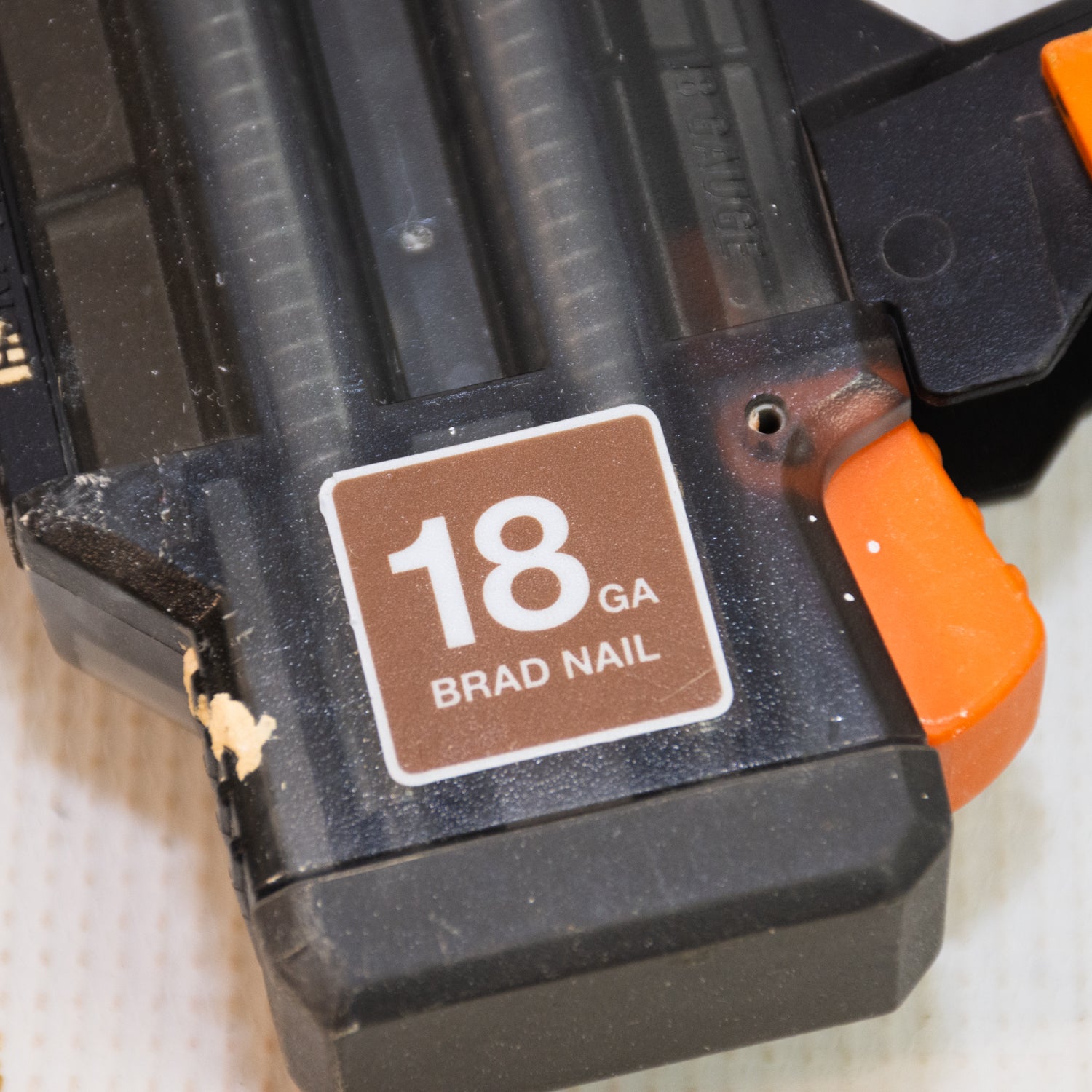 Ridgid R213BNF3 18-Gauge 2-1/8