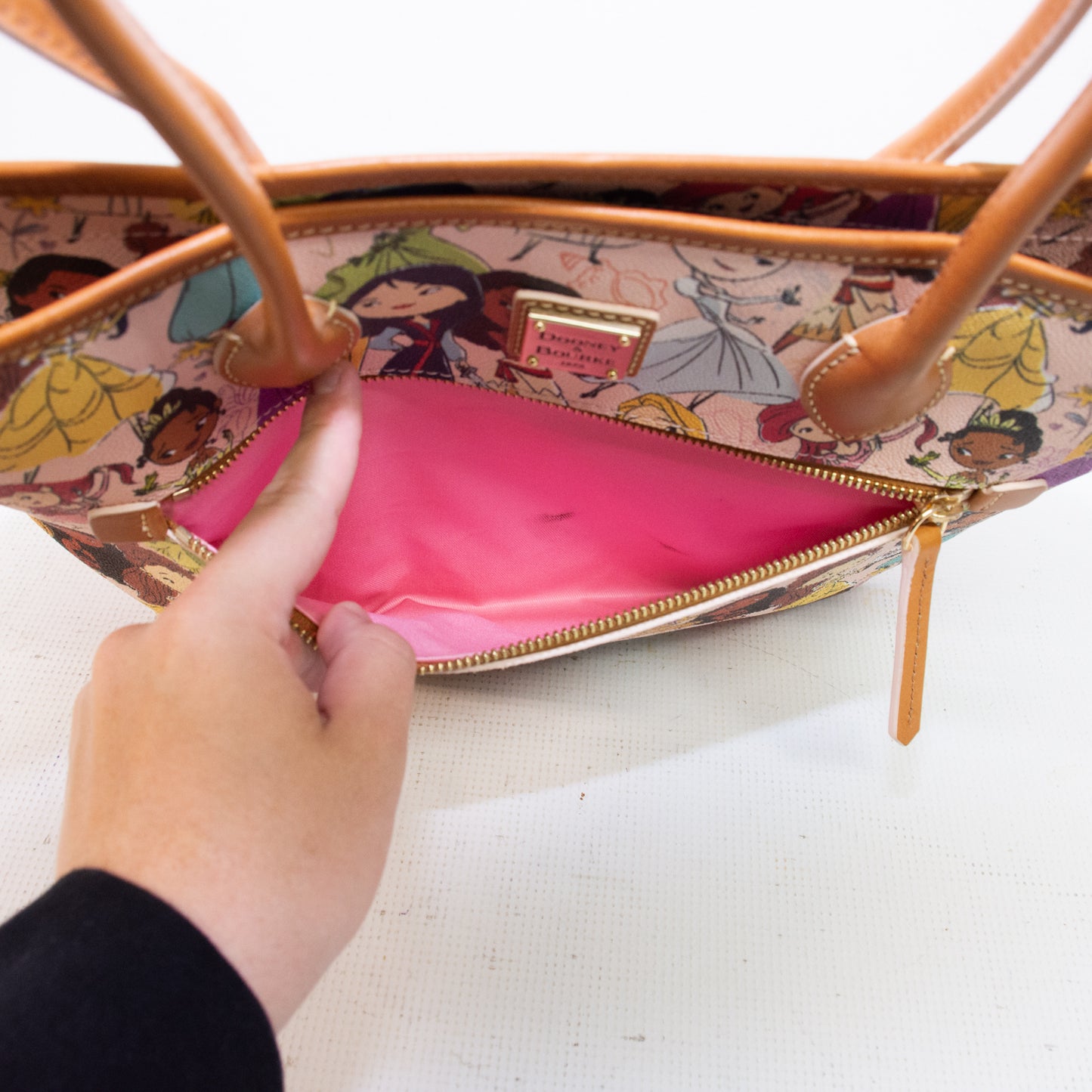 Dooney & Bourke Disney Princess Tote - B22MP1964