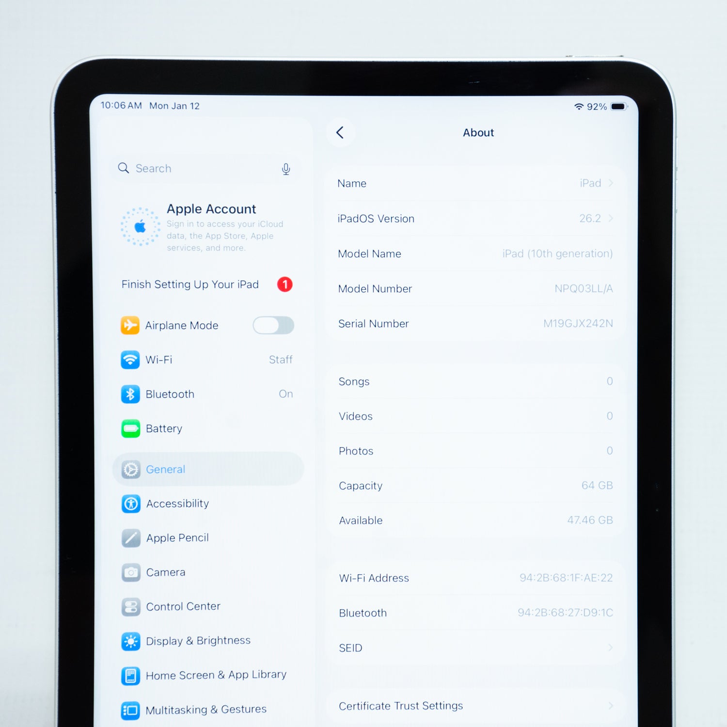 Apple iPad Mini 7th Gen - A2696 - 64 GB - Wifi