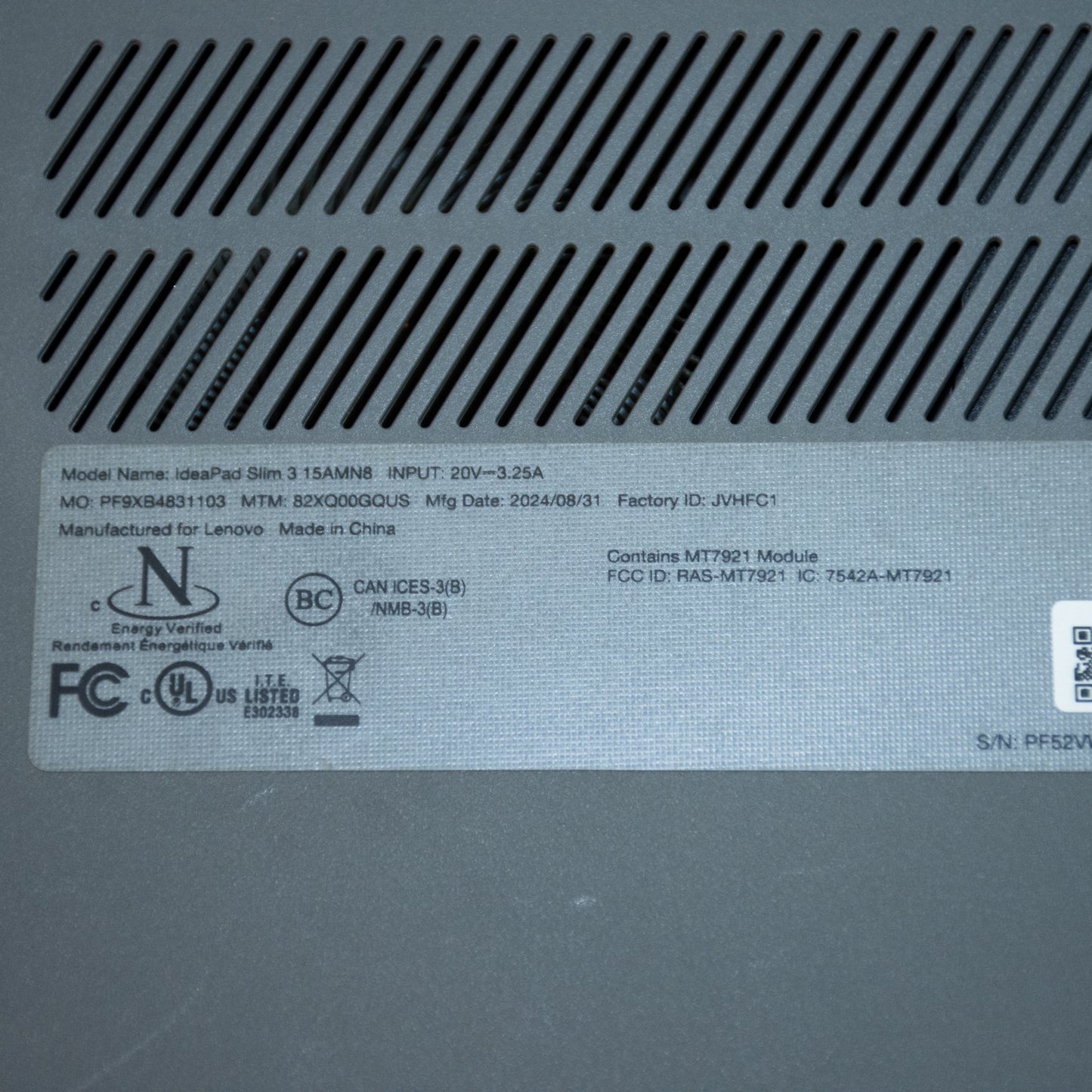 Lenovo Ideapad Slim 315AMN8 - AMD Ryzen 3-7320U @ 2.4Ghz - 8 GB Ram - 512 GB SSD