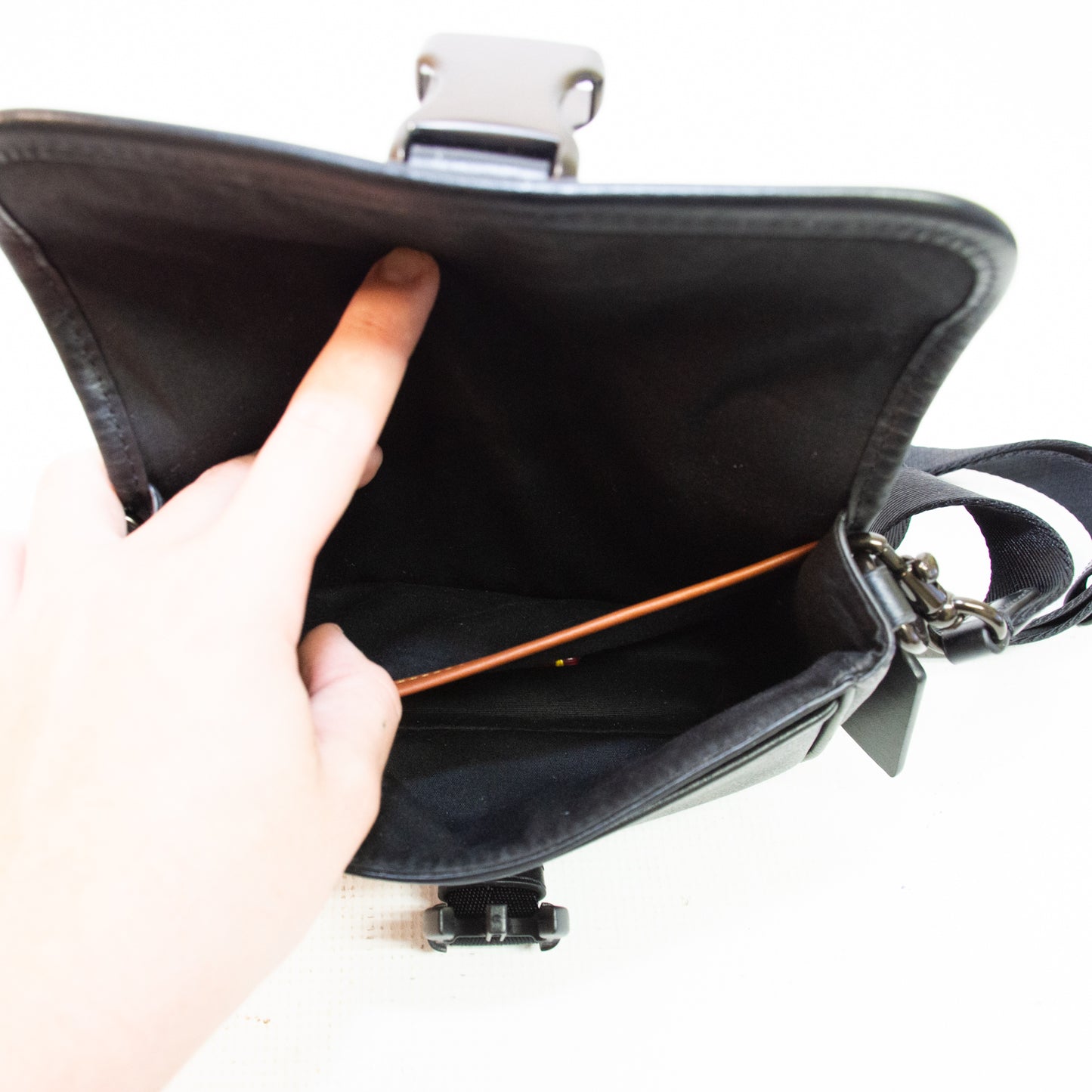 Coach Warner Cross Body Bag - 12461-CY990