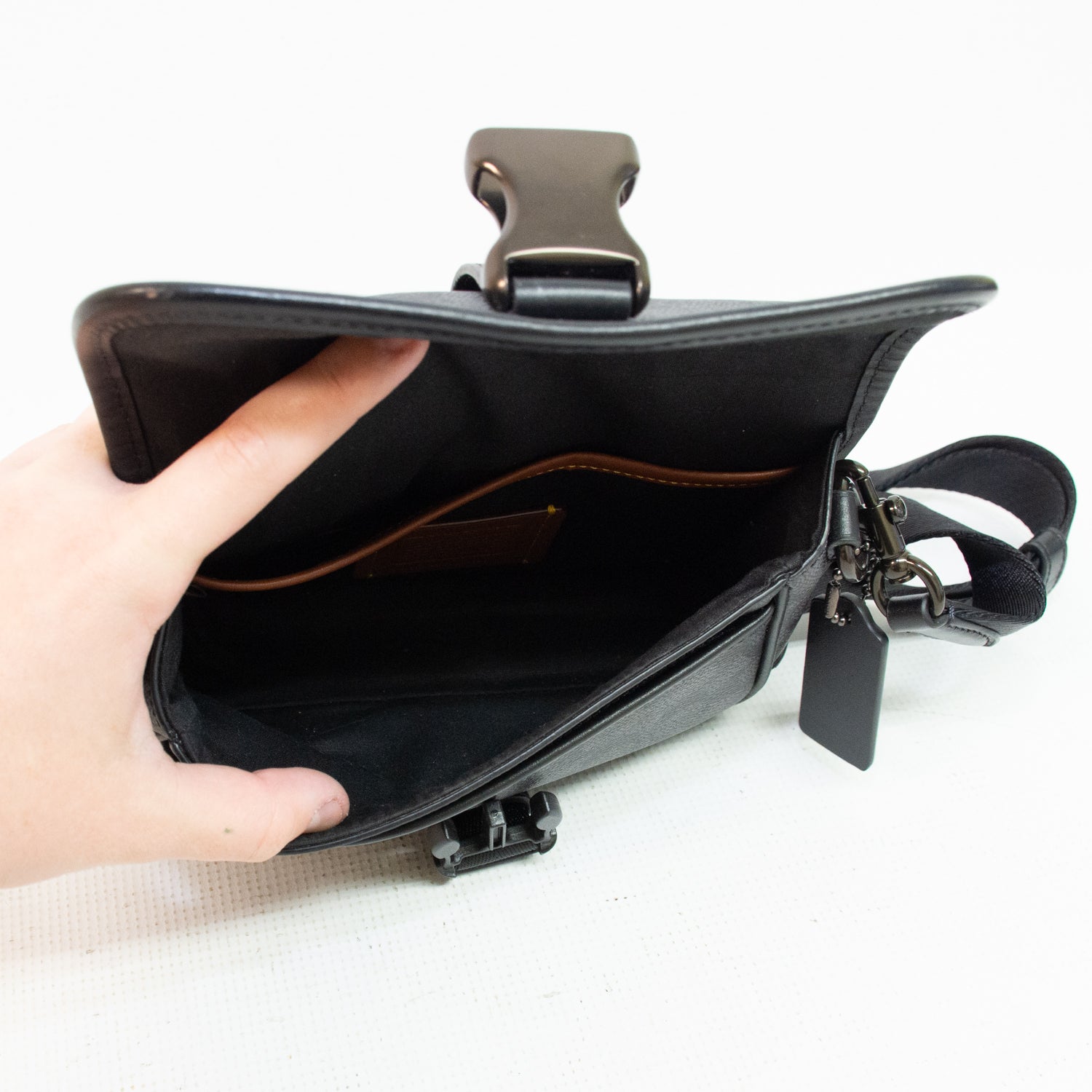 Coach Warner Cross Body Bag - 12461-CY990