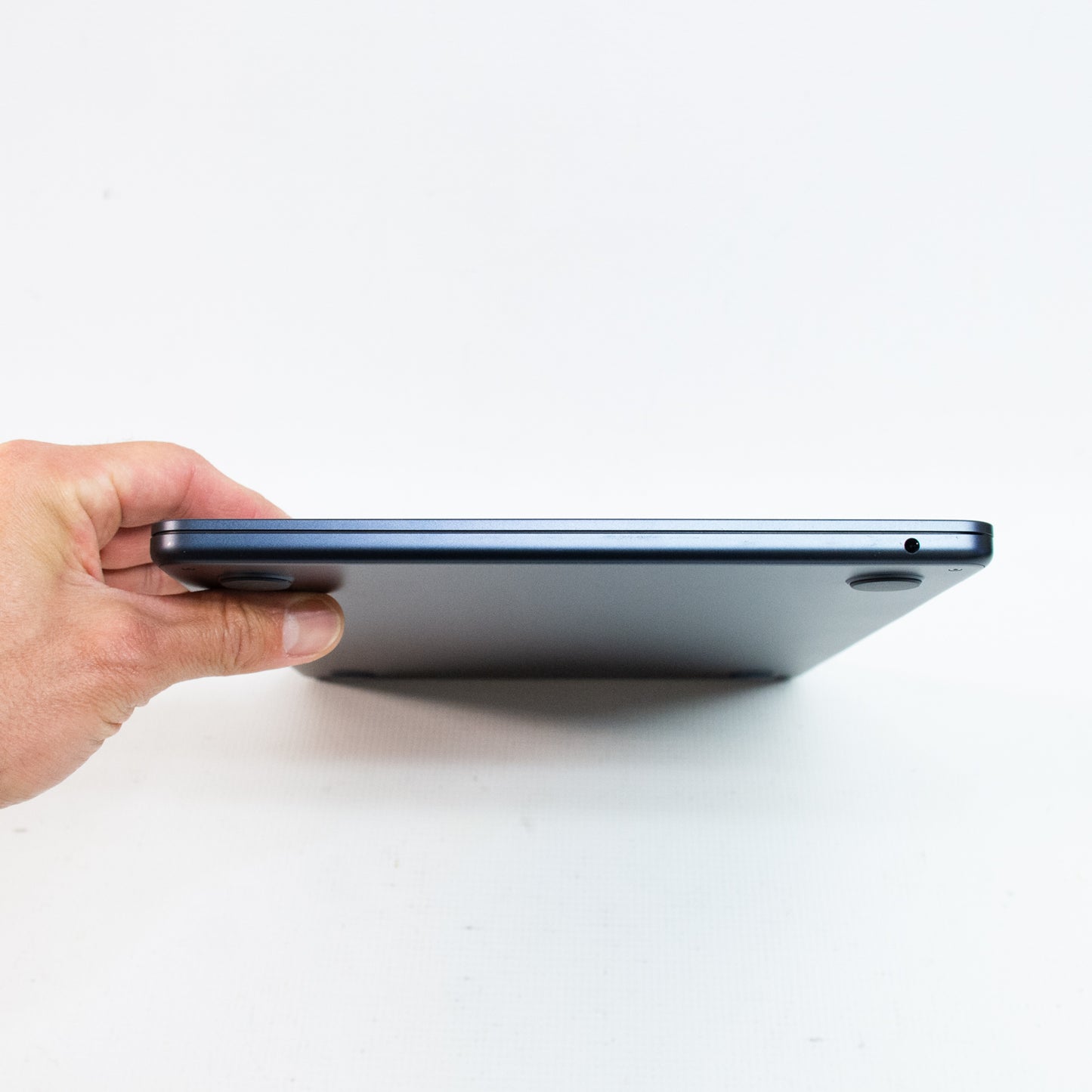 Apple Macbook Air 13" A2681 - M2 - 8 GB RAM - 256 GB SSD - Midnight