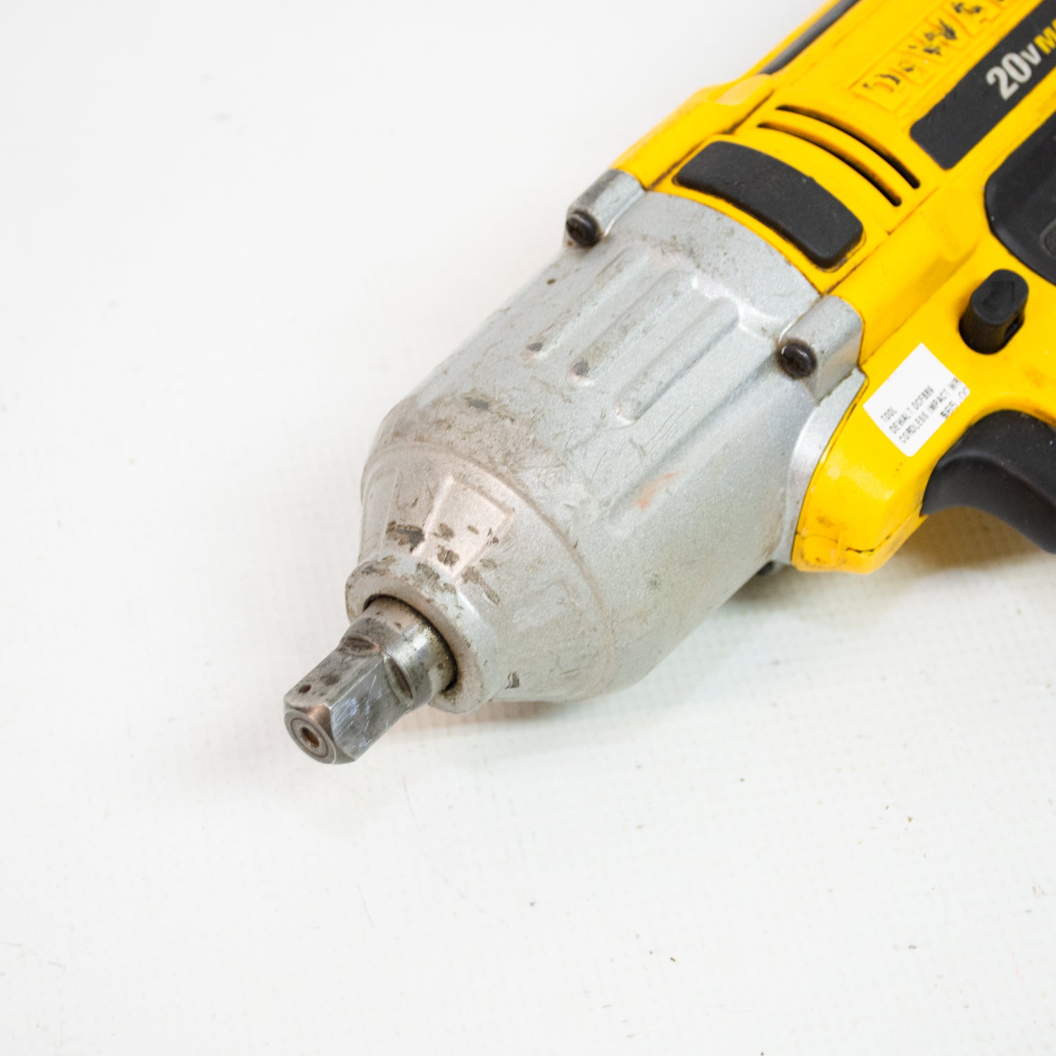 DEWALT DCF889 20V Max 1/2