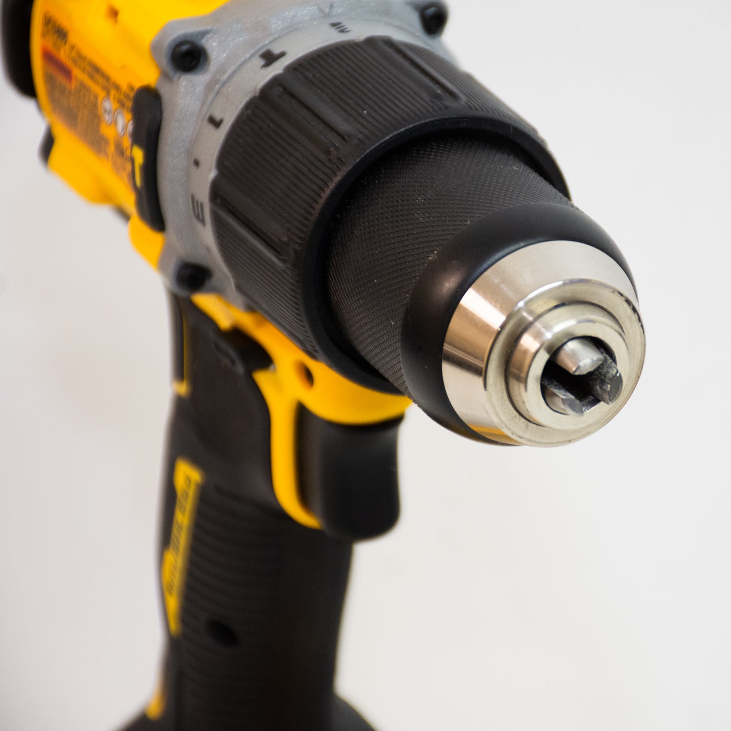 DEWALT DCF850 & DCD805 20V Max Impact Driver & Hammer Drill Set