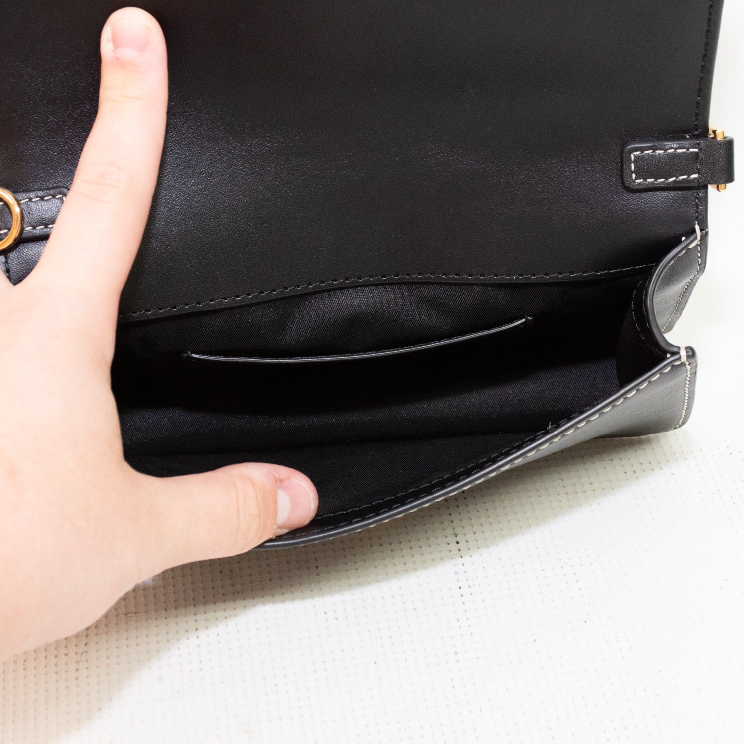 Tory Burch Thea Beige/Black Leather Purse