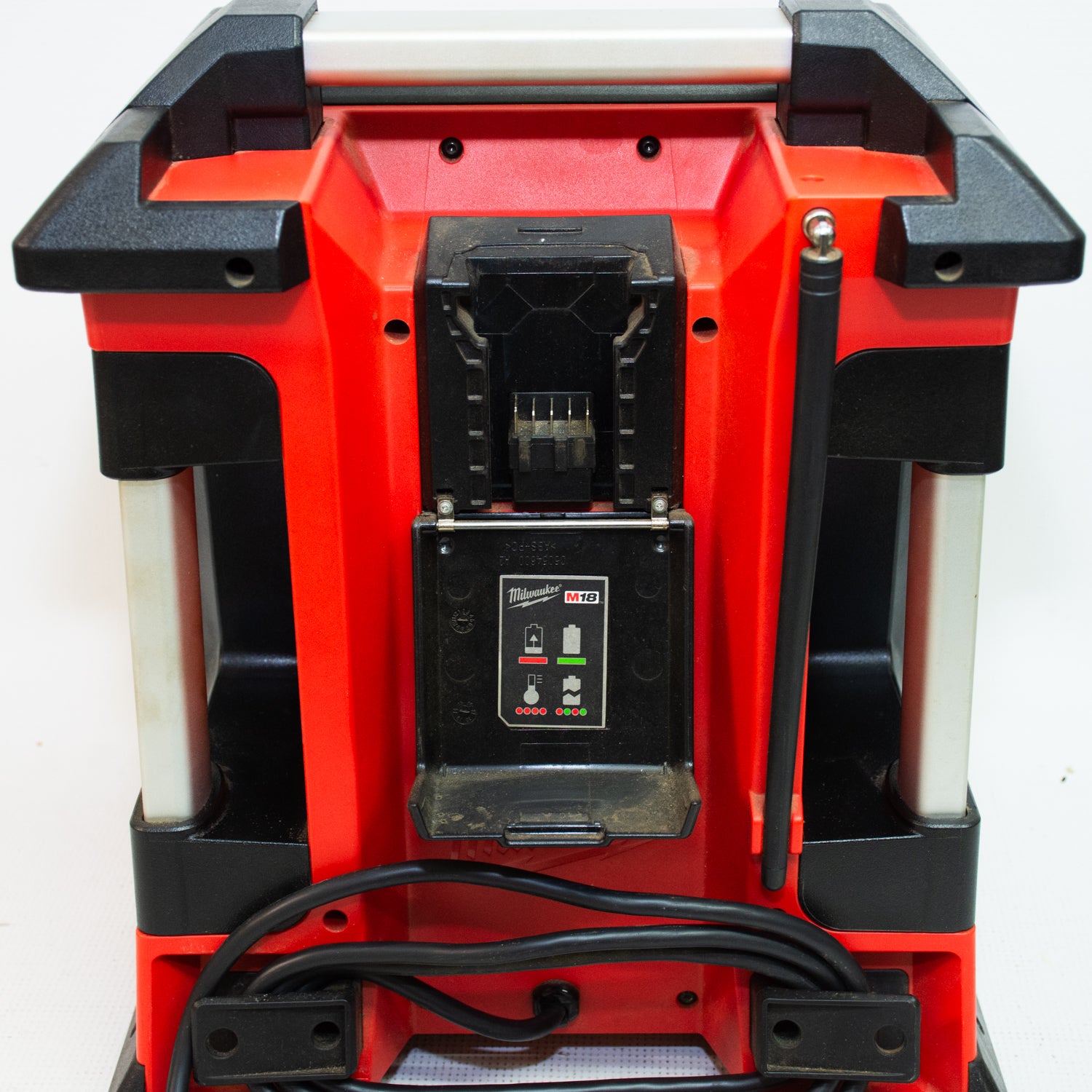 Milwaukee 2792-20 M18 Jobsite Bluetooth Radio/Charger