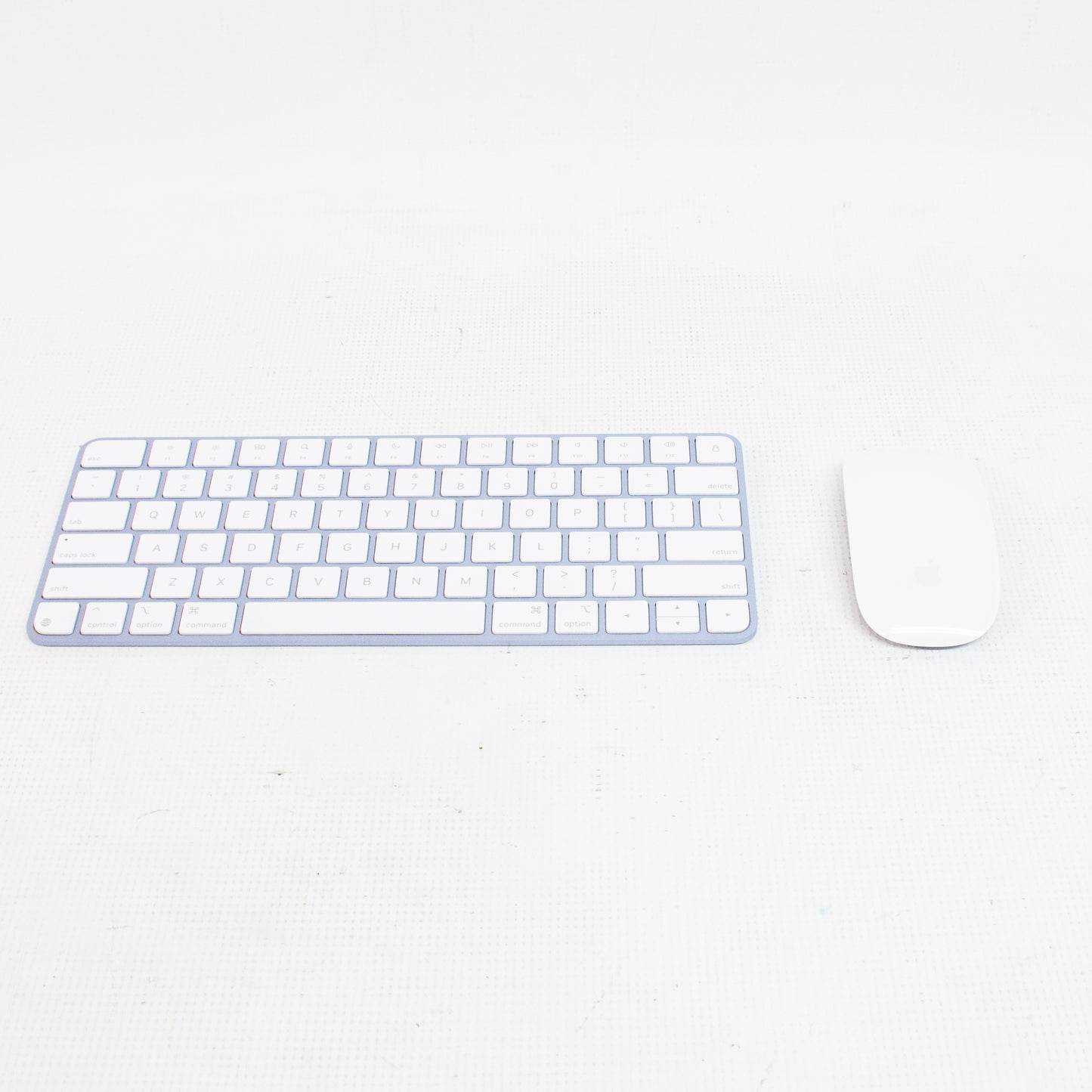 Apple iMac 24" 2024 - M4 - 16 GB Ram - 256 GB SSD - Blue