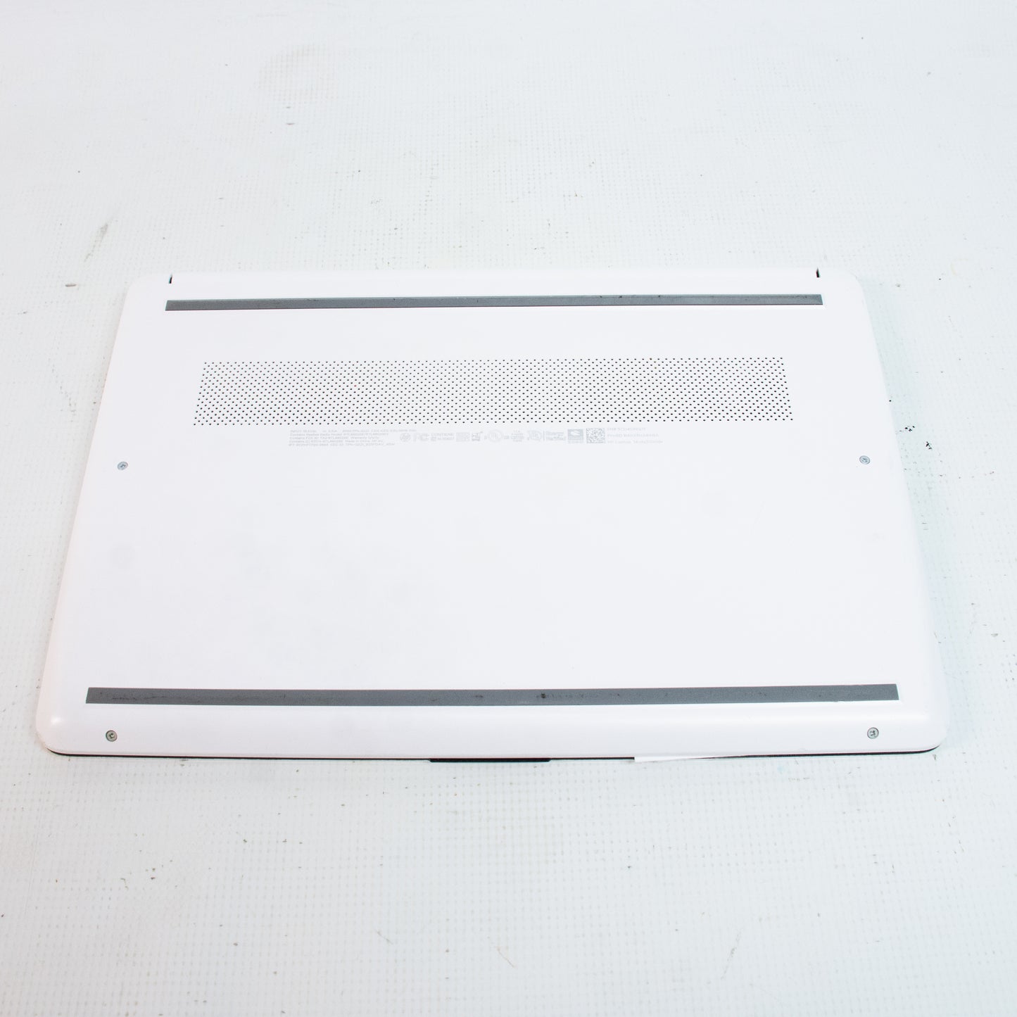 HP 14-DQ3000DX Laptop - Intel Celeron N4500, 4 GB Ram, 64 GB SSD