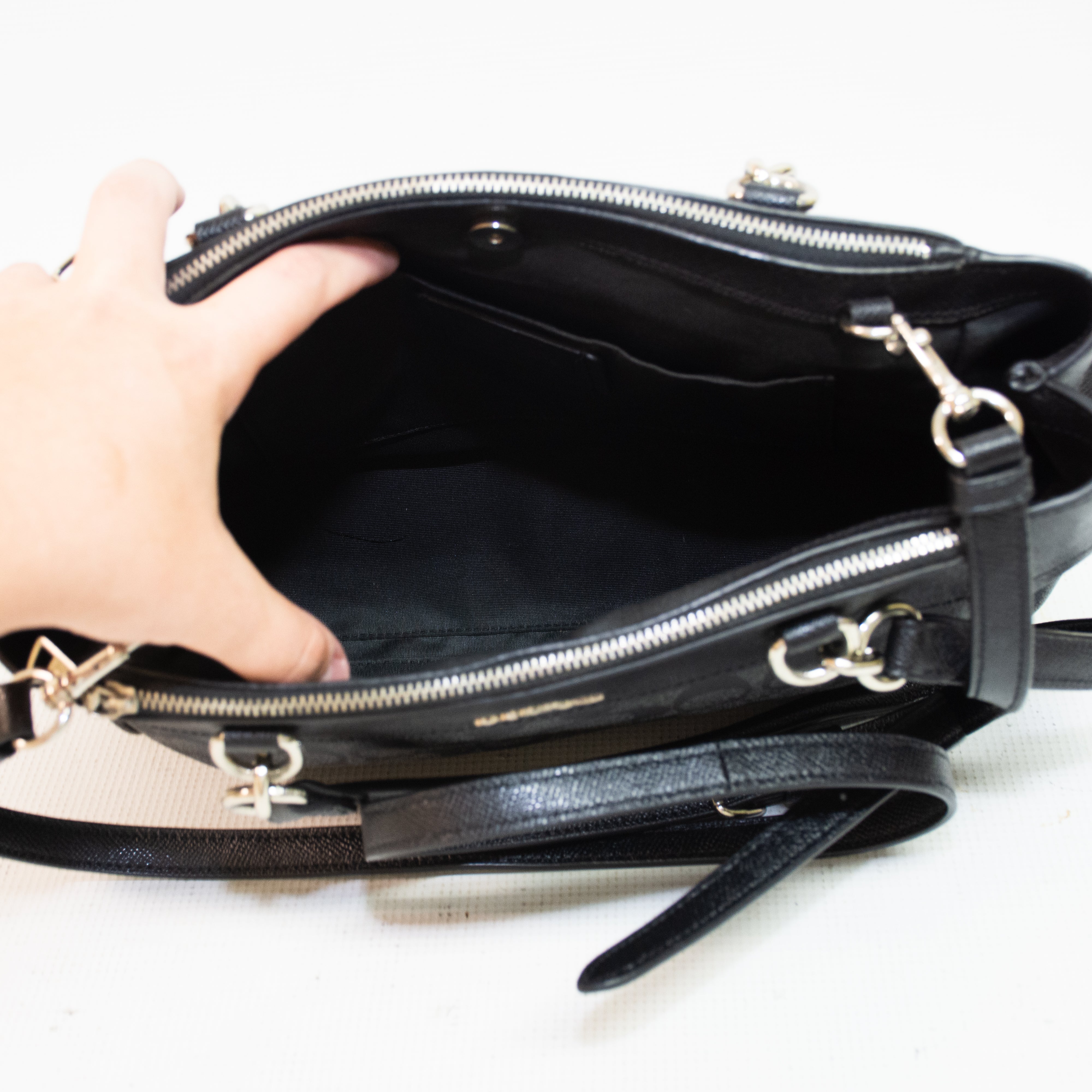 Coach F25369 Brooke Carryall Black Canvas Handbag