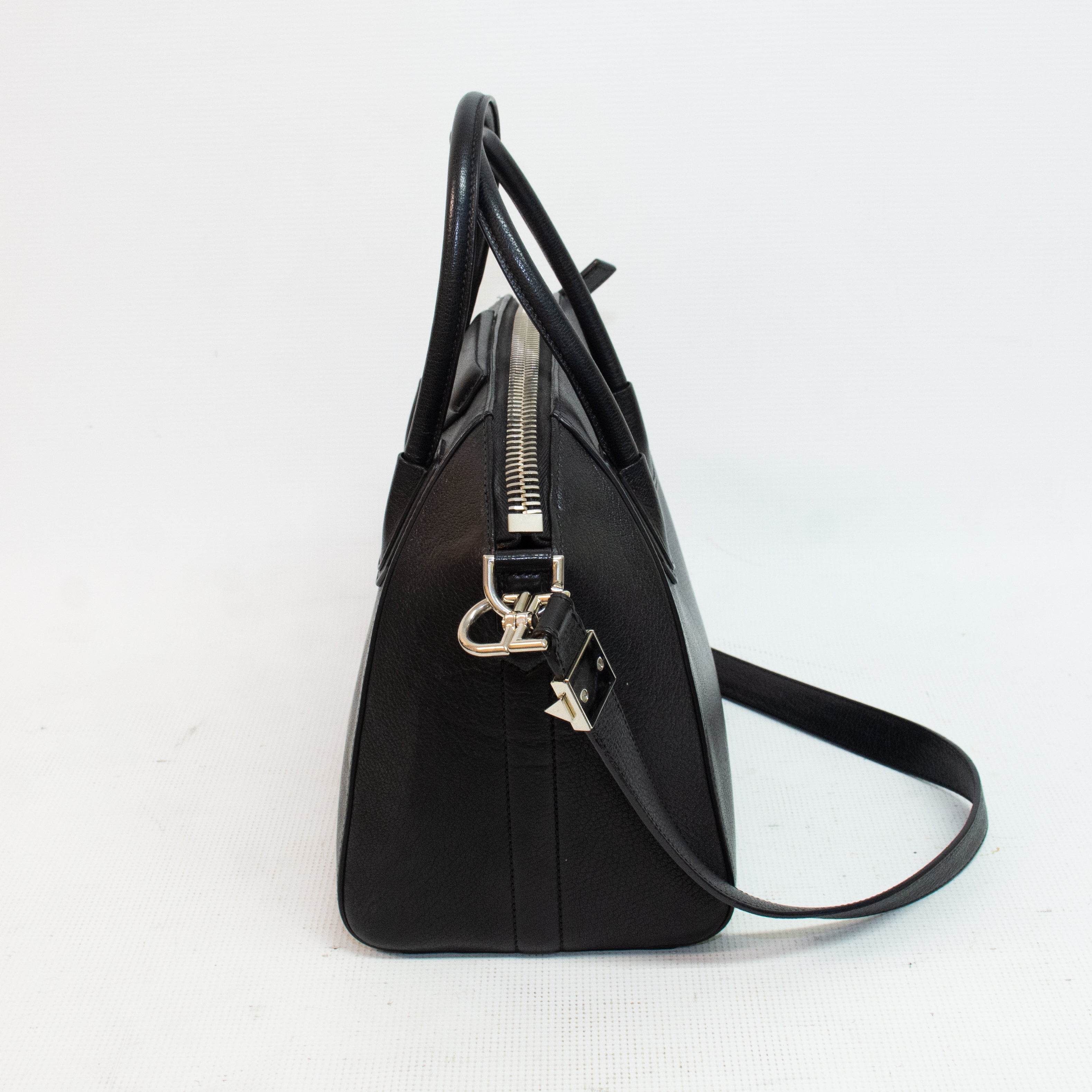 Givenchy Antigona Black Leather Medium Handbag