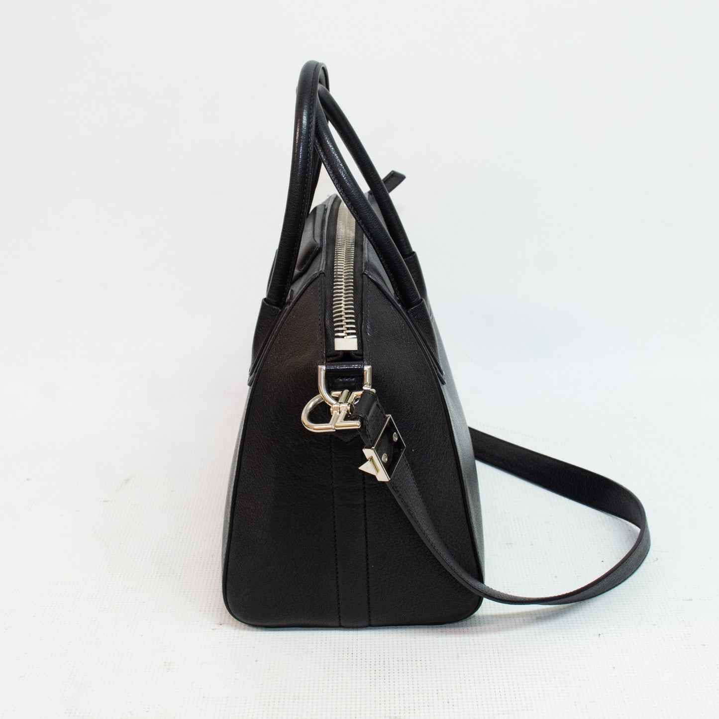 Givenchy Antigona Black Leather Medium Handbag