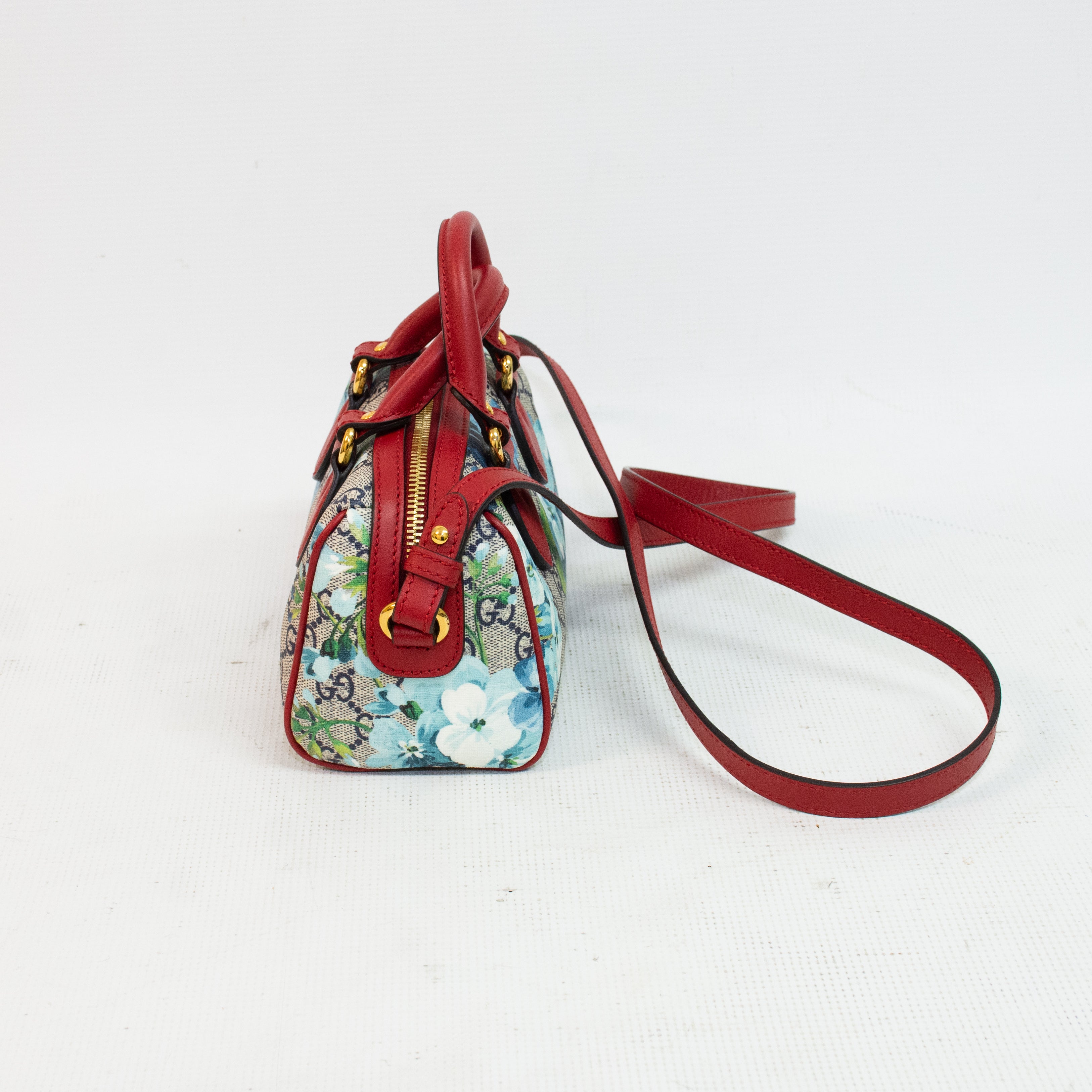 Gucci 546312 Mini Blooms GG Supreme Canvas Cross Body Bag